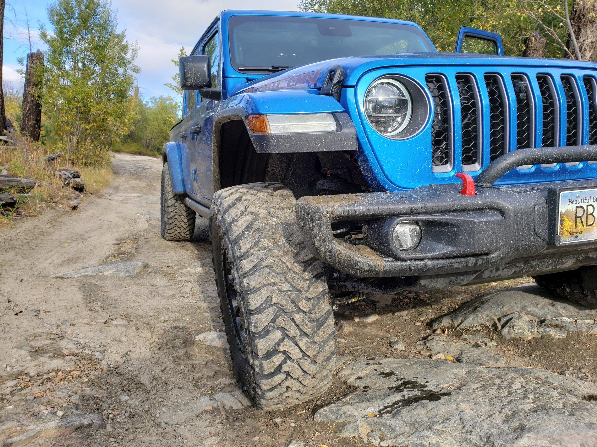 Jeep Gladiator HYDRO BLUE PEARL Gladiator JT Club 20200926_161804