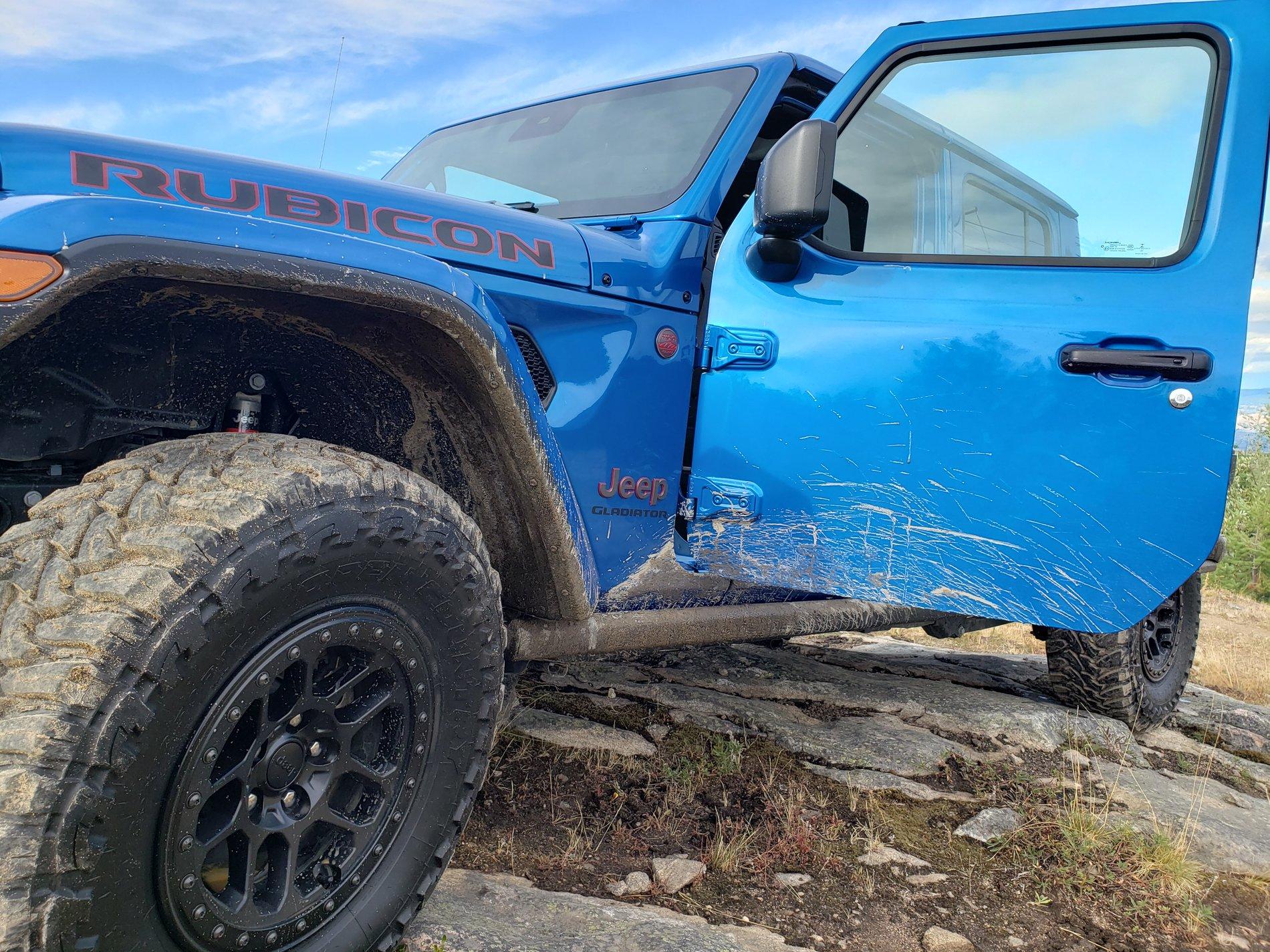 Jeep Gladiator HYDRO BLUE PEARL Gladiator JT Club 20200926_155107