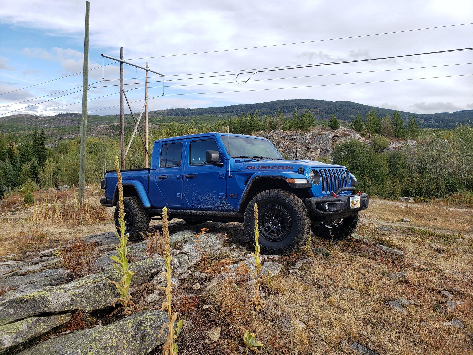 Jeep Gladiator HYDRO BLUE PEARL Gladiator JT Club 20200926_154545