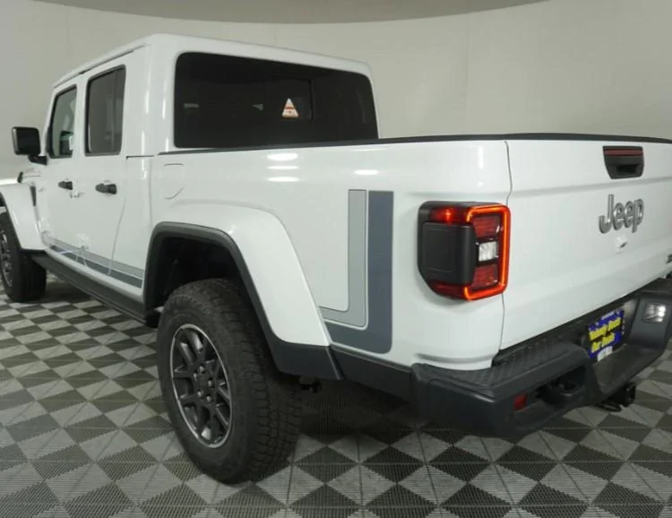 Jeep Gladiator 'Retro' Graphics Option? Mopar Retro sticker 2