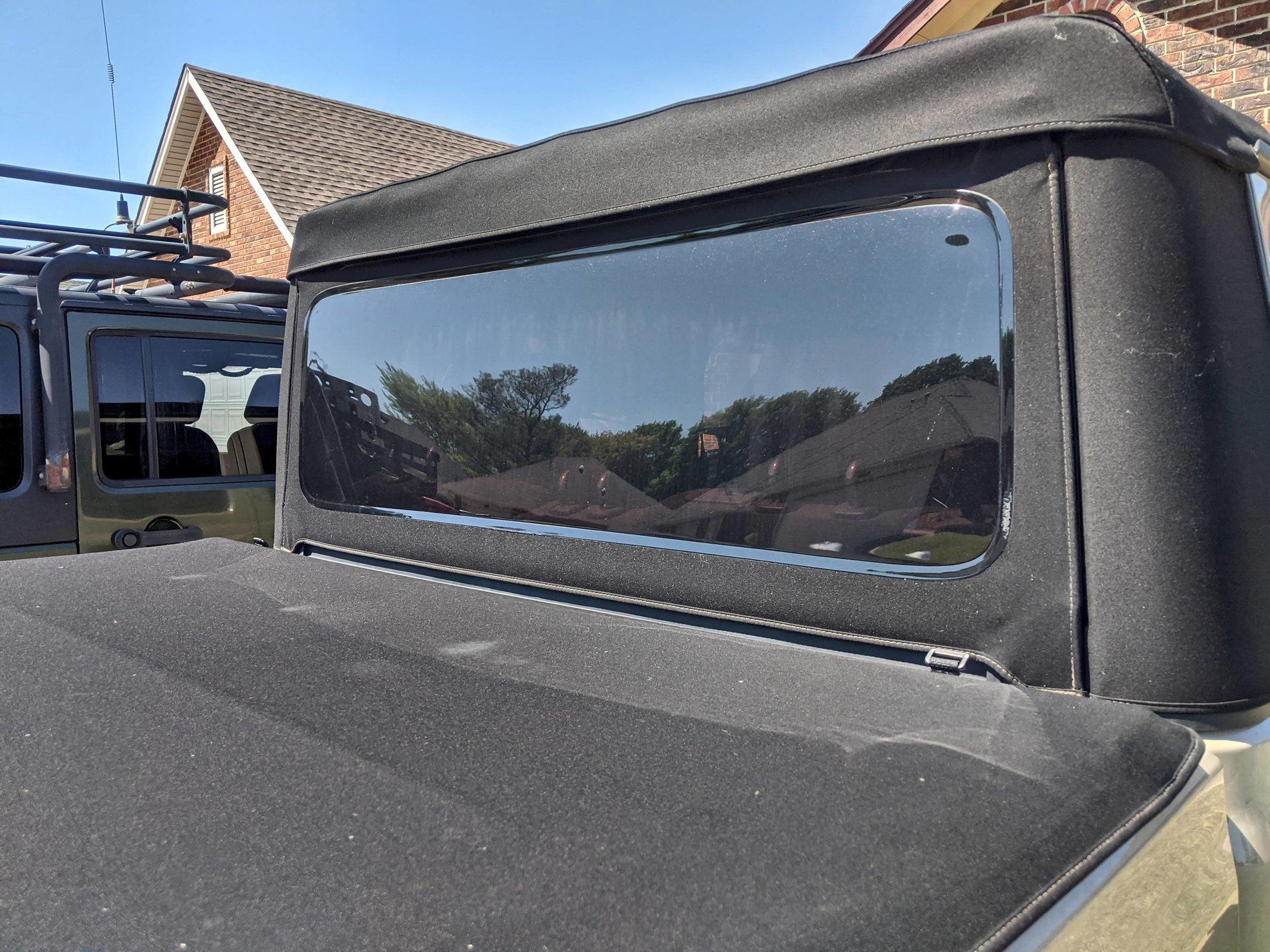 Jeep Gladiator Help with Jeep OEM Roll up tonneau Gladiator, Apr 20, CP_113512, Gladiator Softtop and Tonneau Cover Fabrics