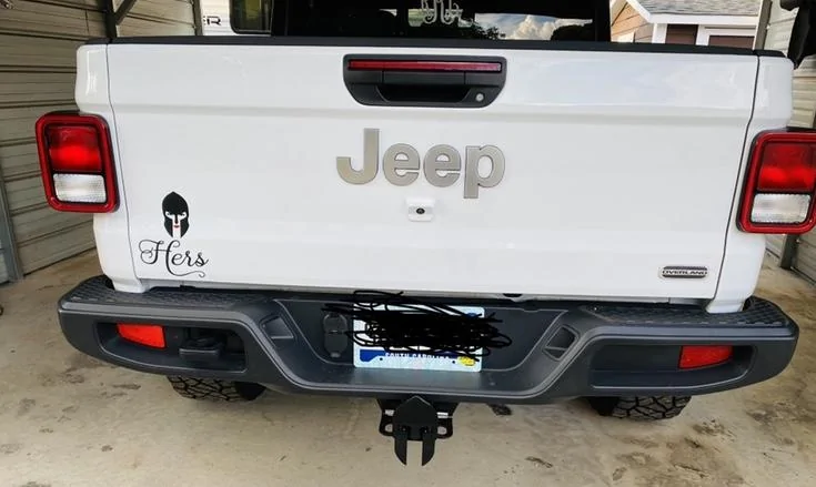 Jeep Gladiator Stickers and decal pics! C2B70C03-0E8D-4B67-970D-AF31147CB87A
