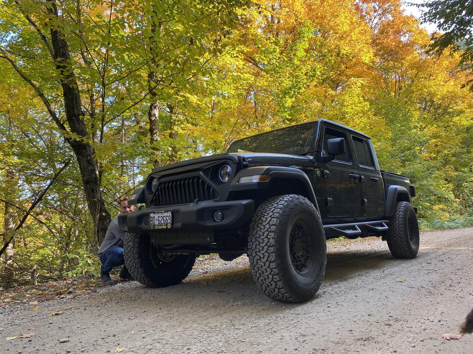 Jeep Gladiator Awful time deciding! 35 vs 37! Help! 90DD7370-6ABD-4A86-AB39-DD1E7E4AFB36