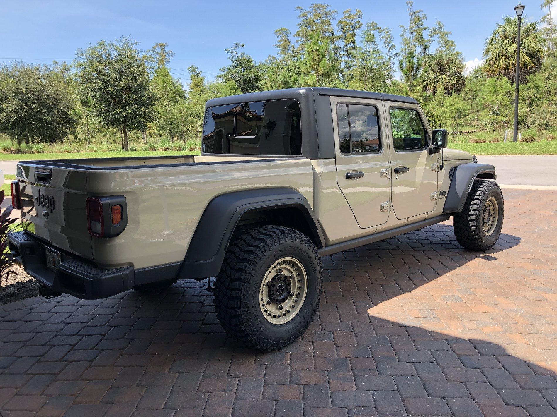 Jeep Gladiator Took Delivery of Your JT? Sign in Here! IMG_2085.JPG