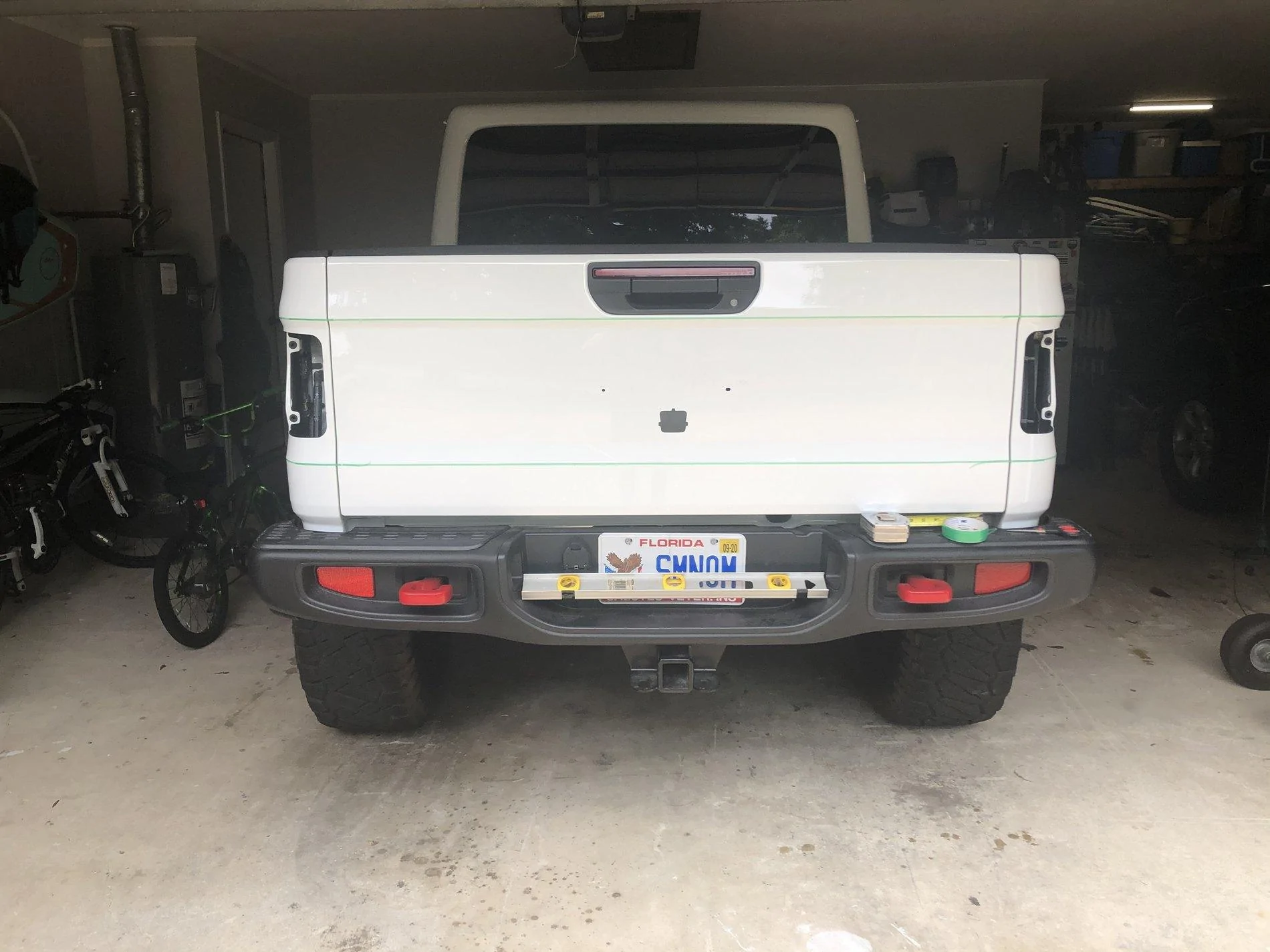 Jeep Gladiator Vinyl wrap accents 8B67E2FB-9FC6-44E8-B7E2-BD7D84FE1176