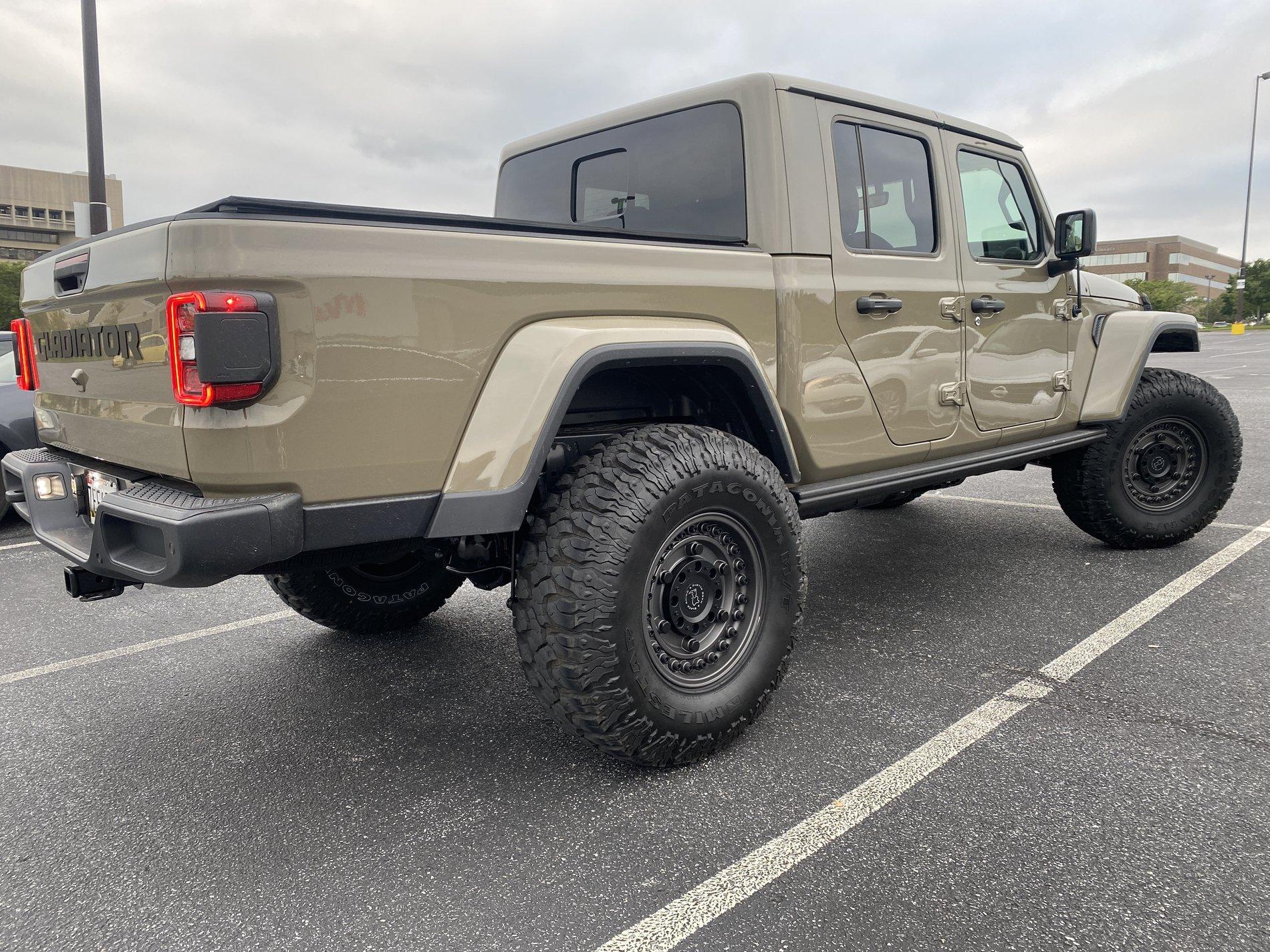 Jeep Gladiator GATOR Gladiator JT Club 2BD6443D-29E2-4562-9F6E-20F817214944