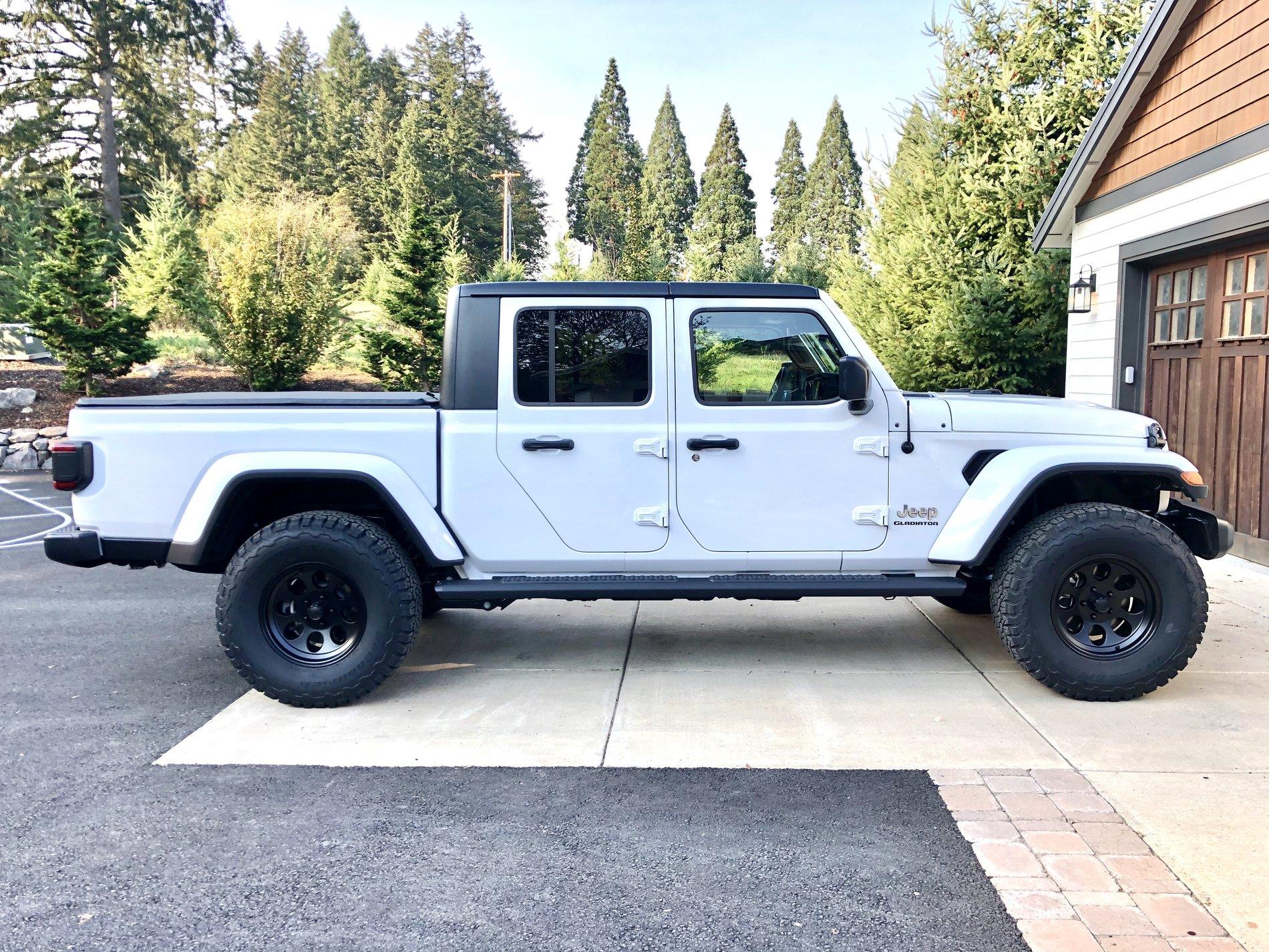 Jeep Gladiator Awful time deciding! 35 vs 37! Help! 1E5F0CFF-B7D4-4AE7-81CE-BA1A5DF5C9B2