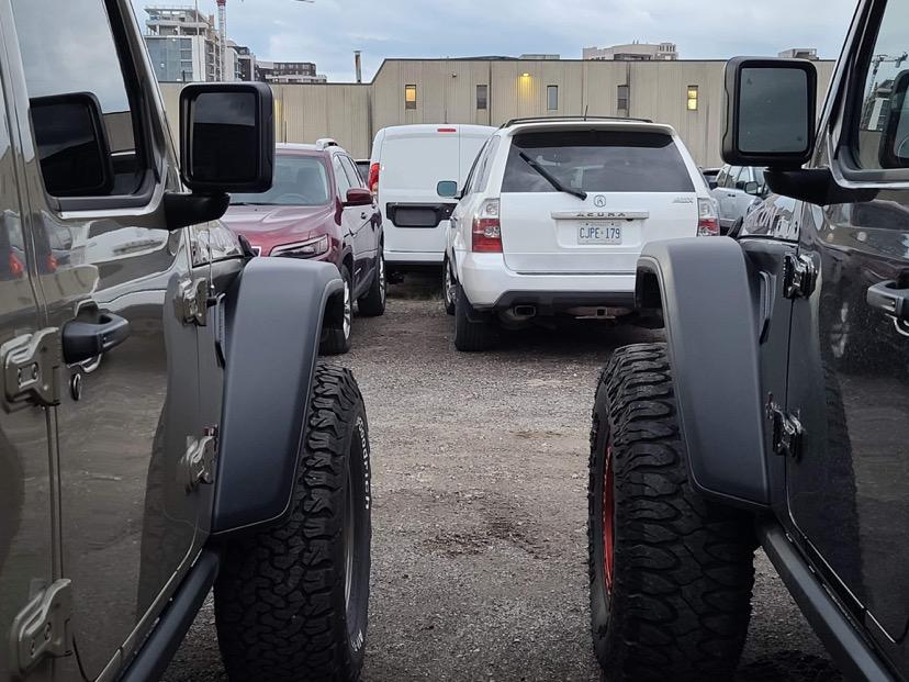 Jeep Gladiator Gladiators on Mopar 2" Lift Kit 2B74DF06-73E4-48F1-A9D5-E80BD4AEB1F9