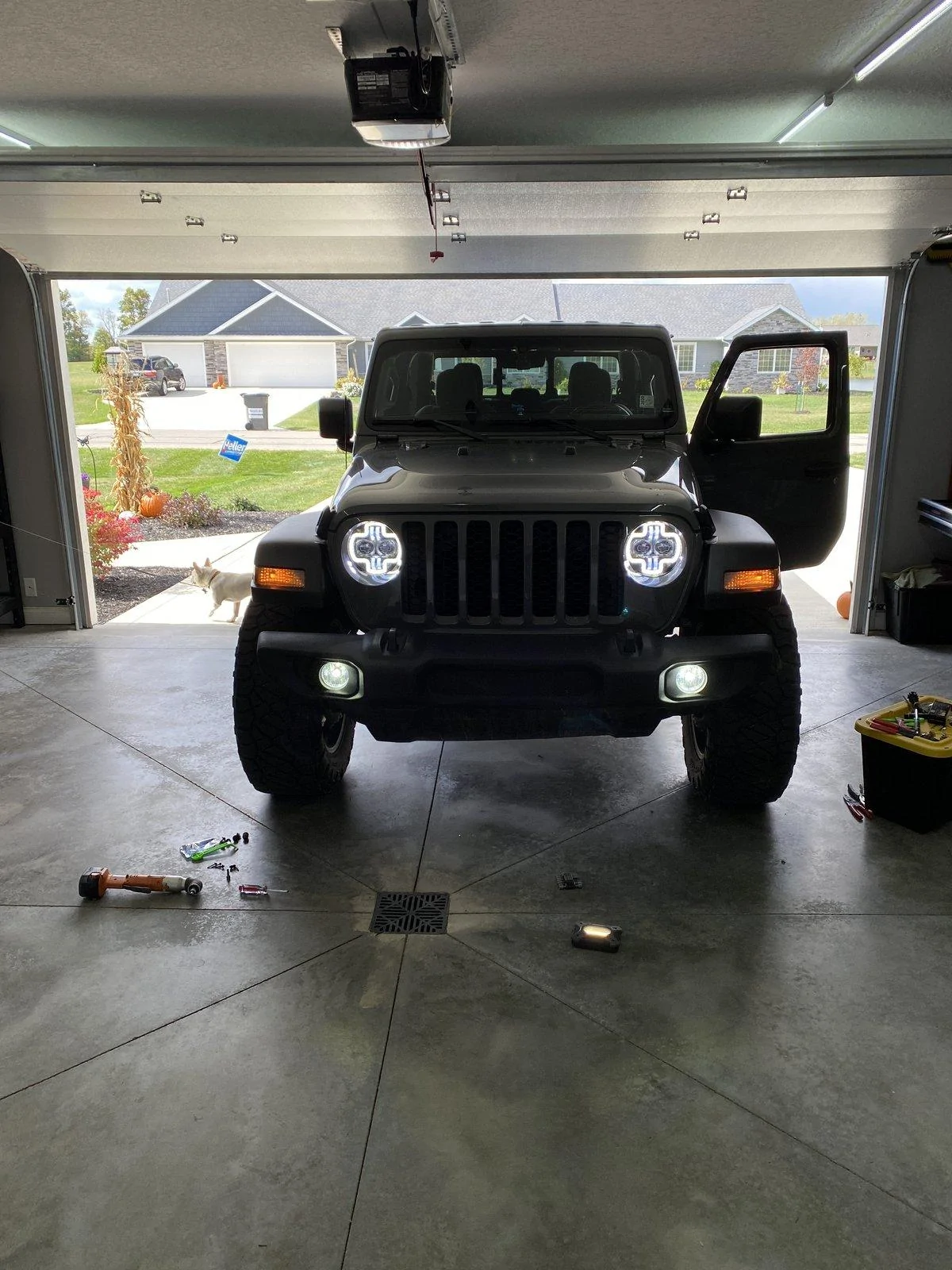 Jeep Gladiator Gladiator without LED lights 17A43D25-7F65-4D36-8837-0513E7231E25