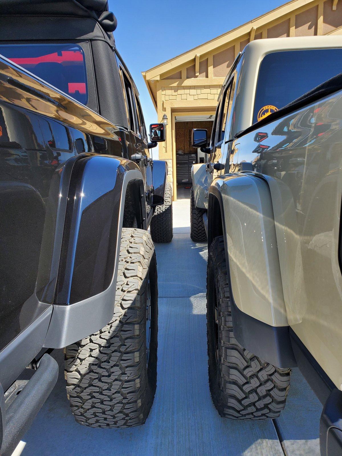 Jeep Gladiator Rubicon vs Mojave Photos Height Pics 5a