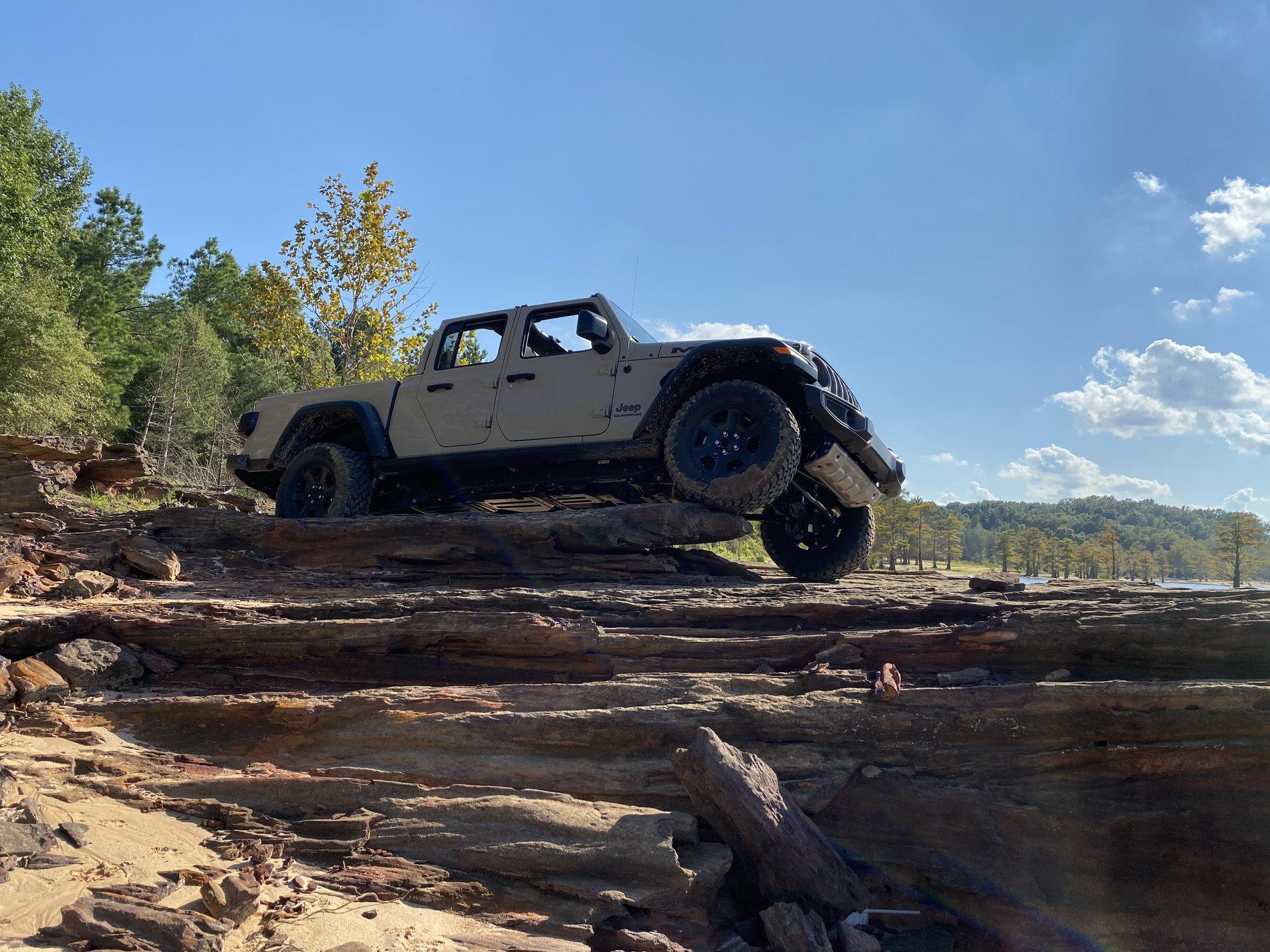 Jeep Gladiator Took Delivery of Your JT? Sign in Here! Jeep6