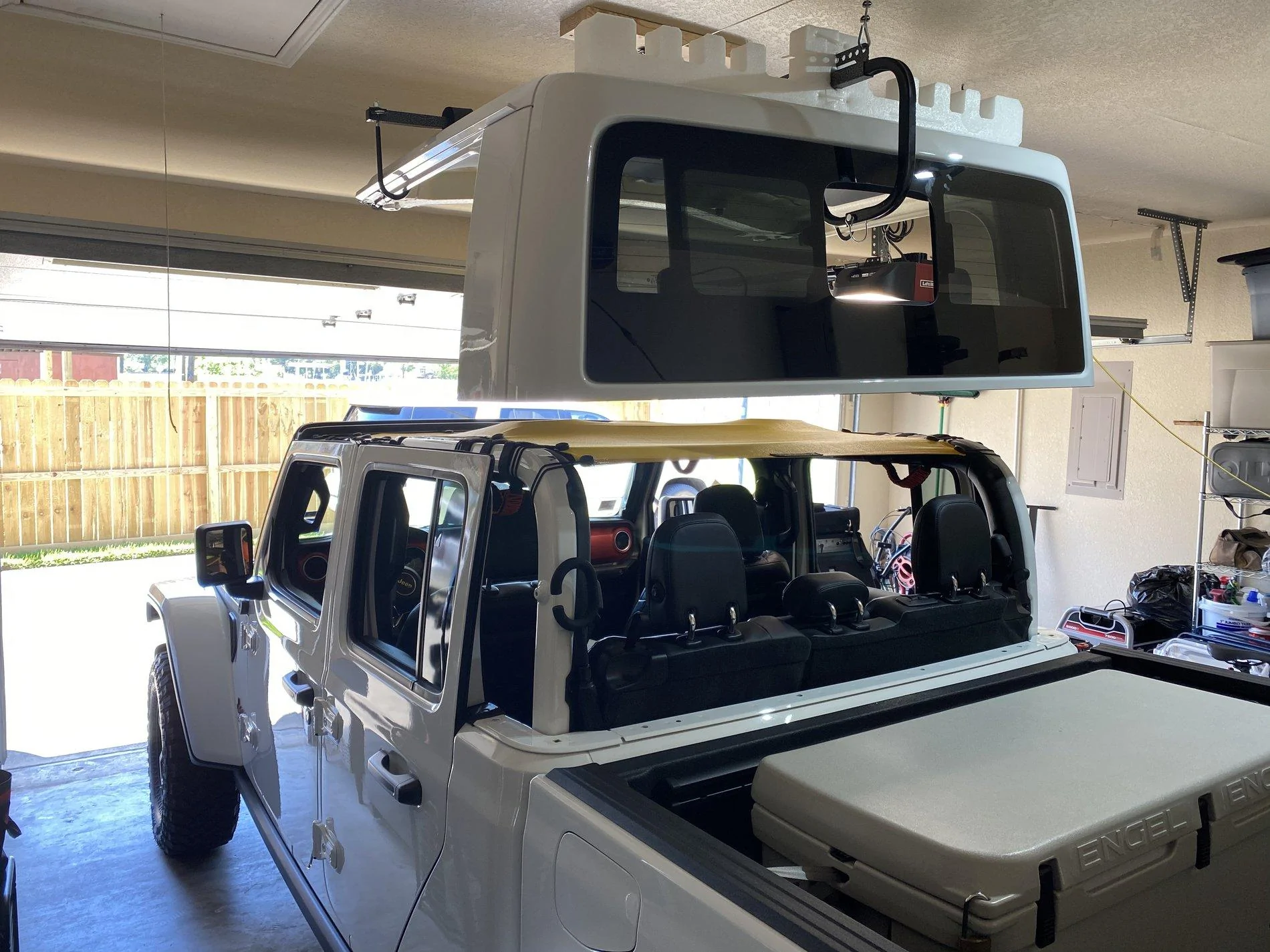 Jeep Gladiator Igloo Cooler and bed setup 765951C4-7440-4B31-BDC3-531C78CC514F