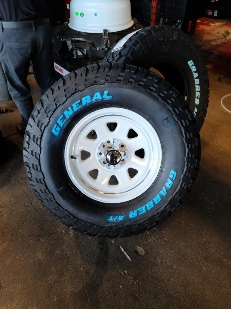 Jeep Gladiator New wheels and tires Grabber ATX