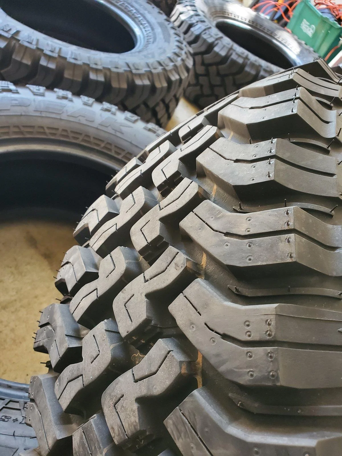 Jeep Gladiator 285/70r17 Falken M/T 20201003_134841