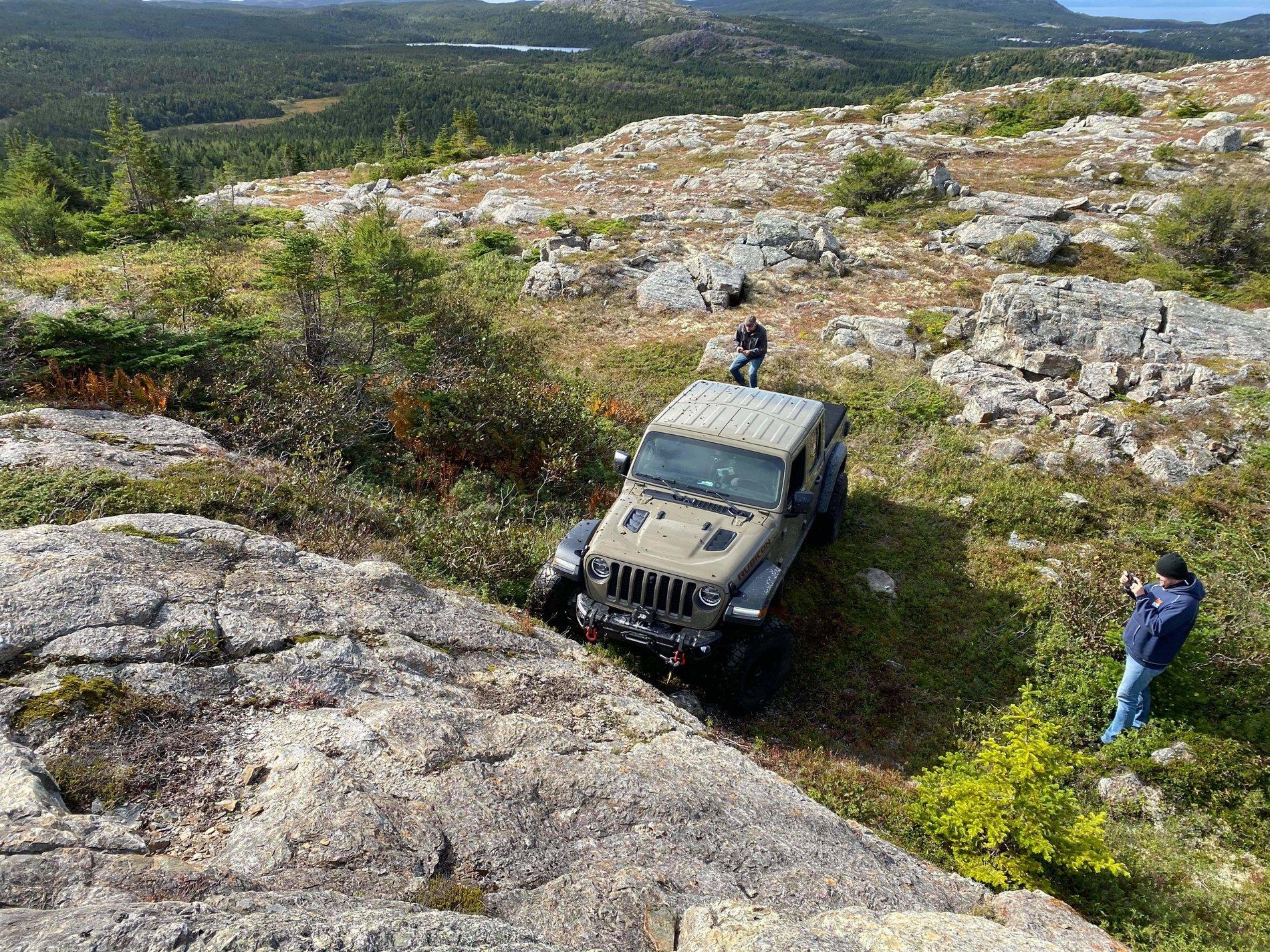 Jeep Gladiator Newfoundland Gator Testing out Lift and 37s received_366906298001731