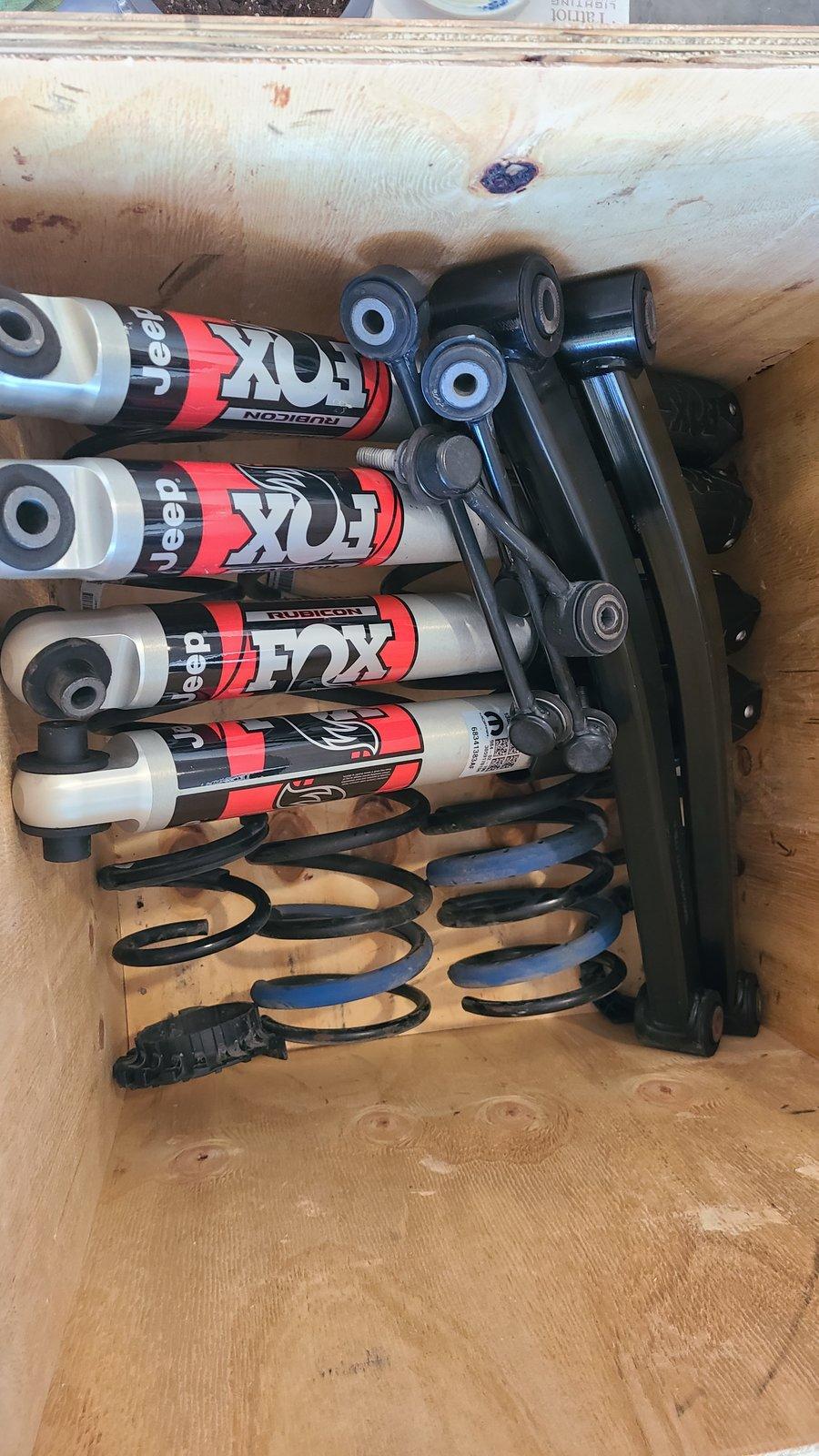 Jeep Gladiator Stock Rubicon Suspension 20201004_164401