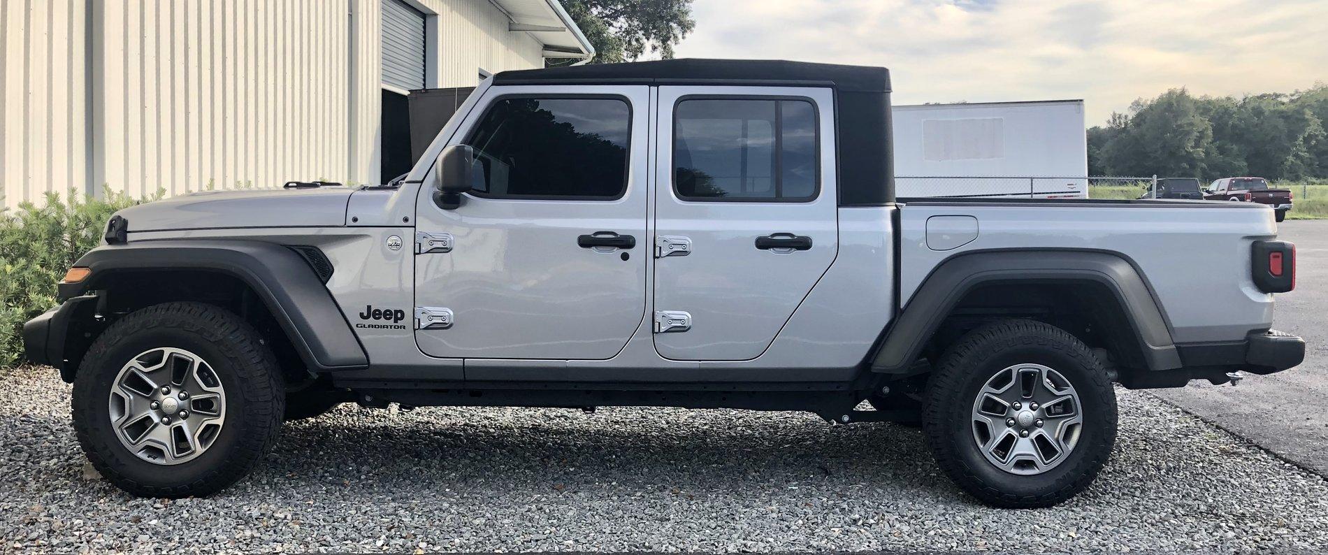 Jeep Gladiator SHOW ME YOUR WHEELS! 0F2924DA-2FCF-45E0-A53E-D7343E828122