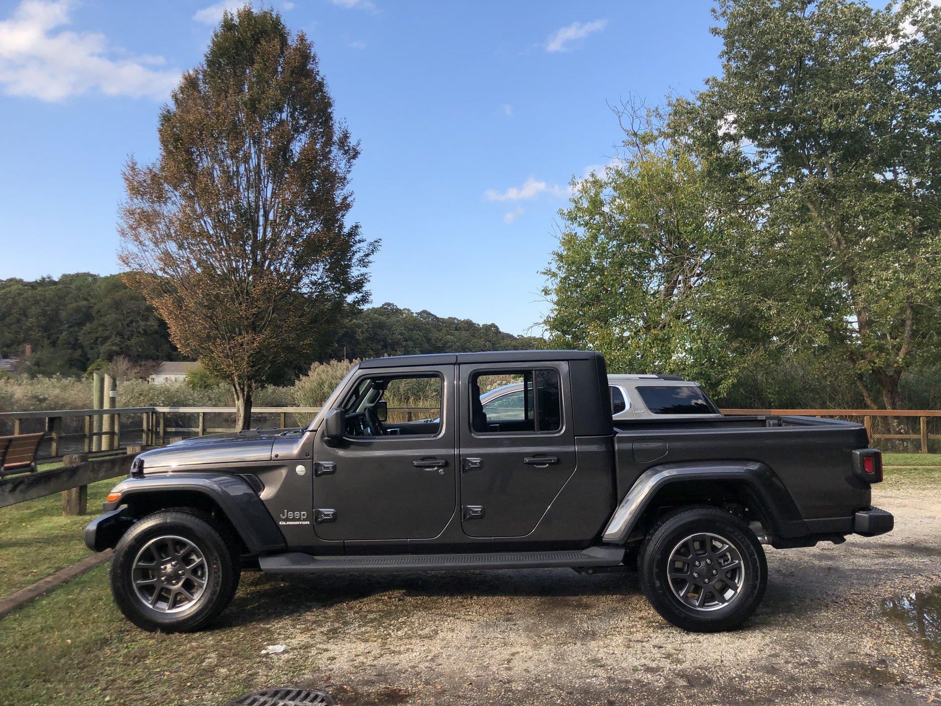 Jeep Gladiator Just picked up this bad boy FB0F23E8-510B-4F1D-BBC2-590A502444D4