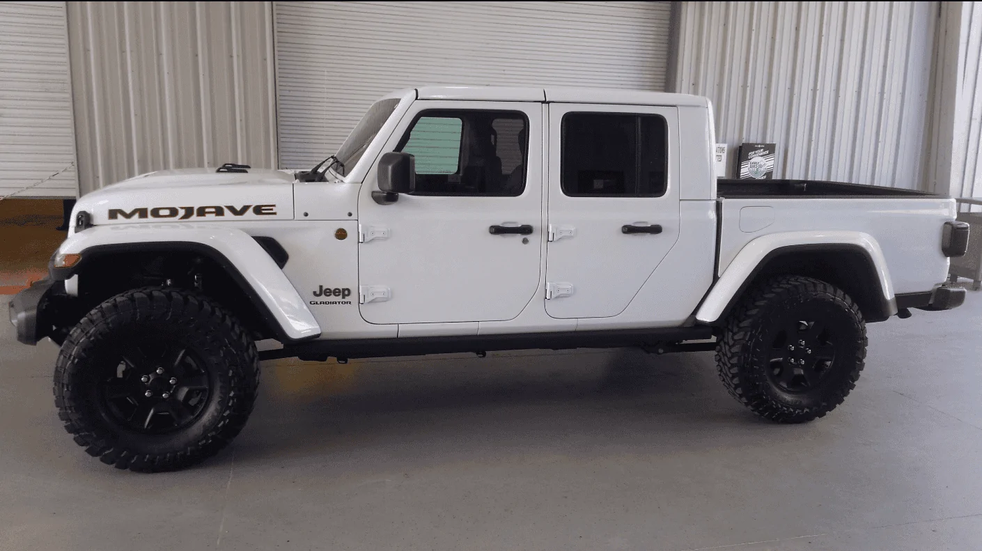 Jeep Gladiator New Mojave Owner Screenshot_20201005-224026
