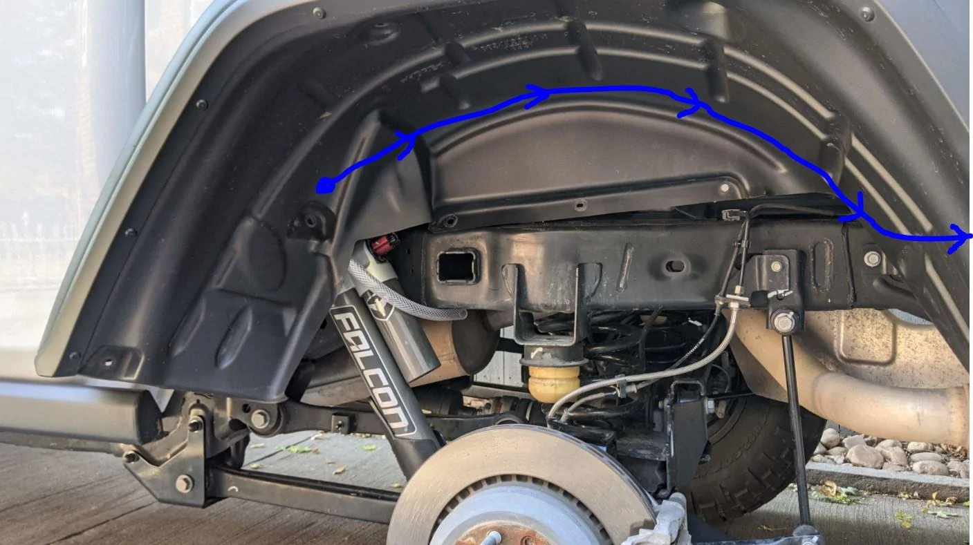 Jeep Gladiator Water Tank - 19.9 gal on-board / removable custom solution water line routing