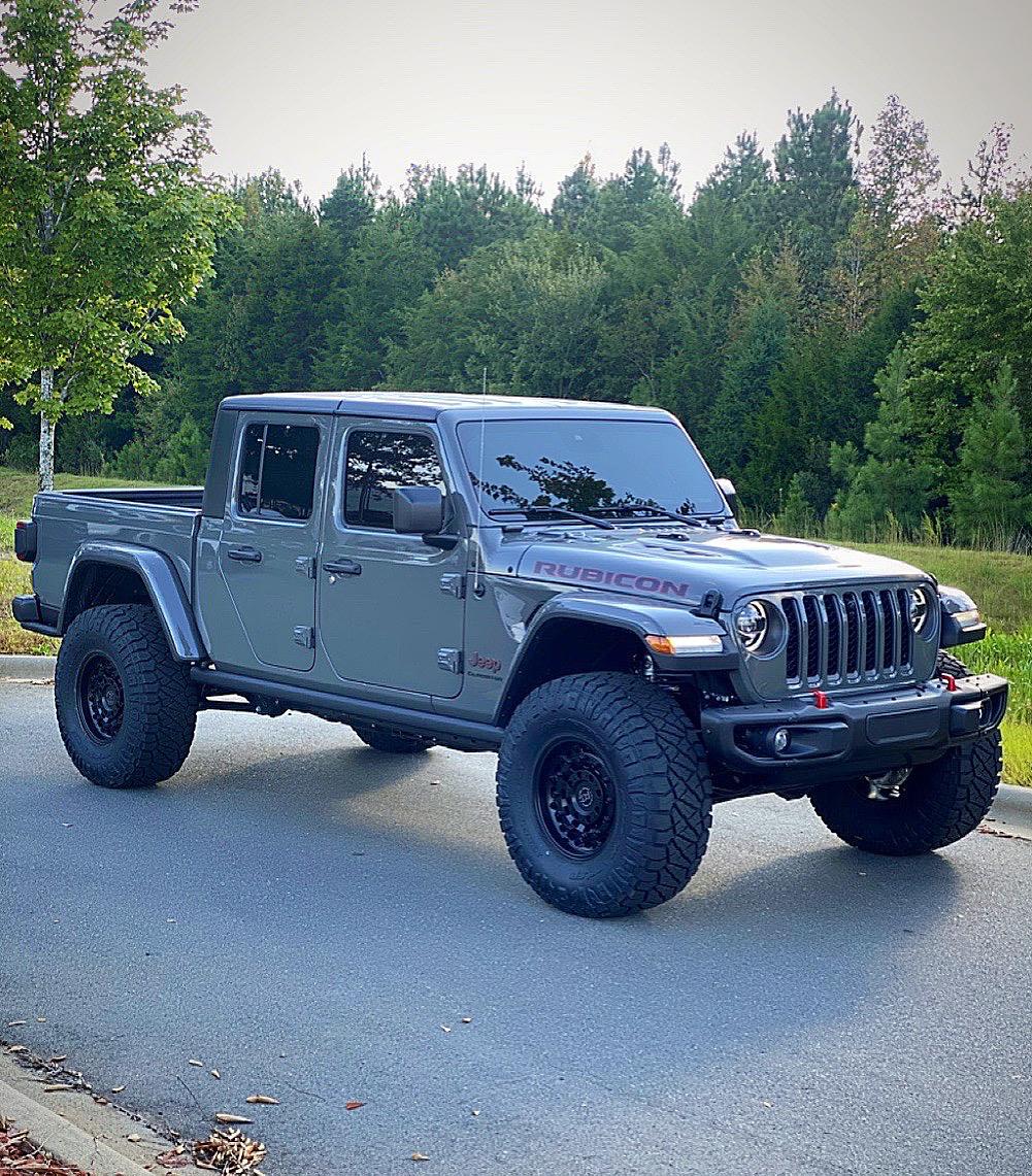 Jeep Gladiator Lets see all those Gladiators with lifts and bigger tires! D29711B3-0BB3-471C-A247-BF791D86CC32