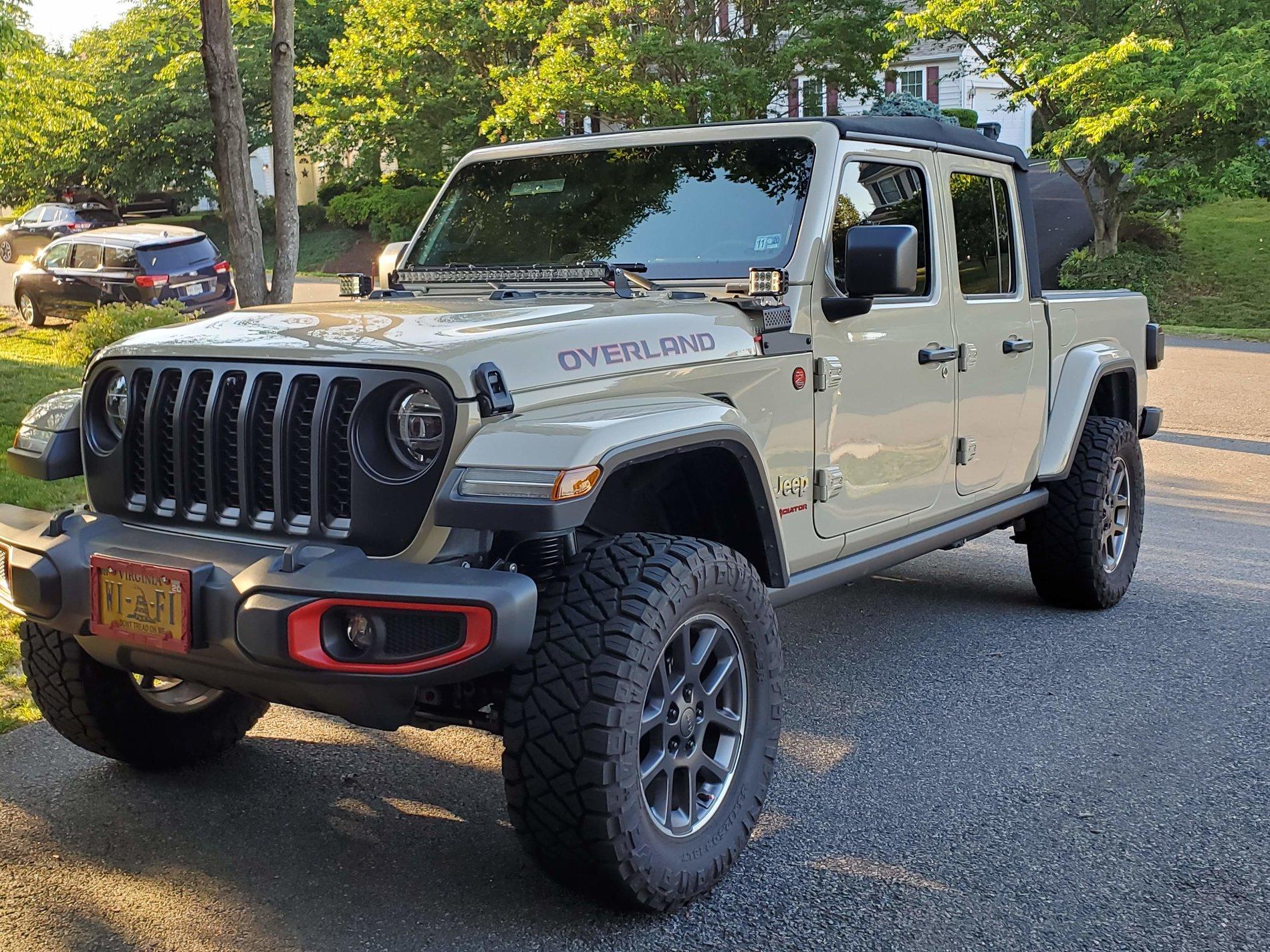 Jeep-side-front.jpg