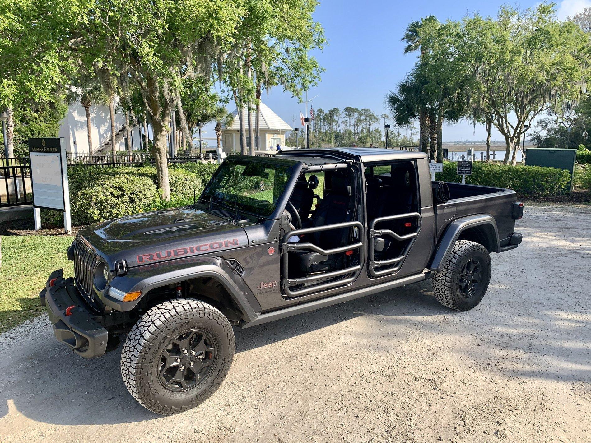 Jeep Gladiator Gladiator Glamour Shots F14D1FDC-6419-404E-AB61-2AEDD7B3914F