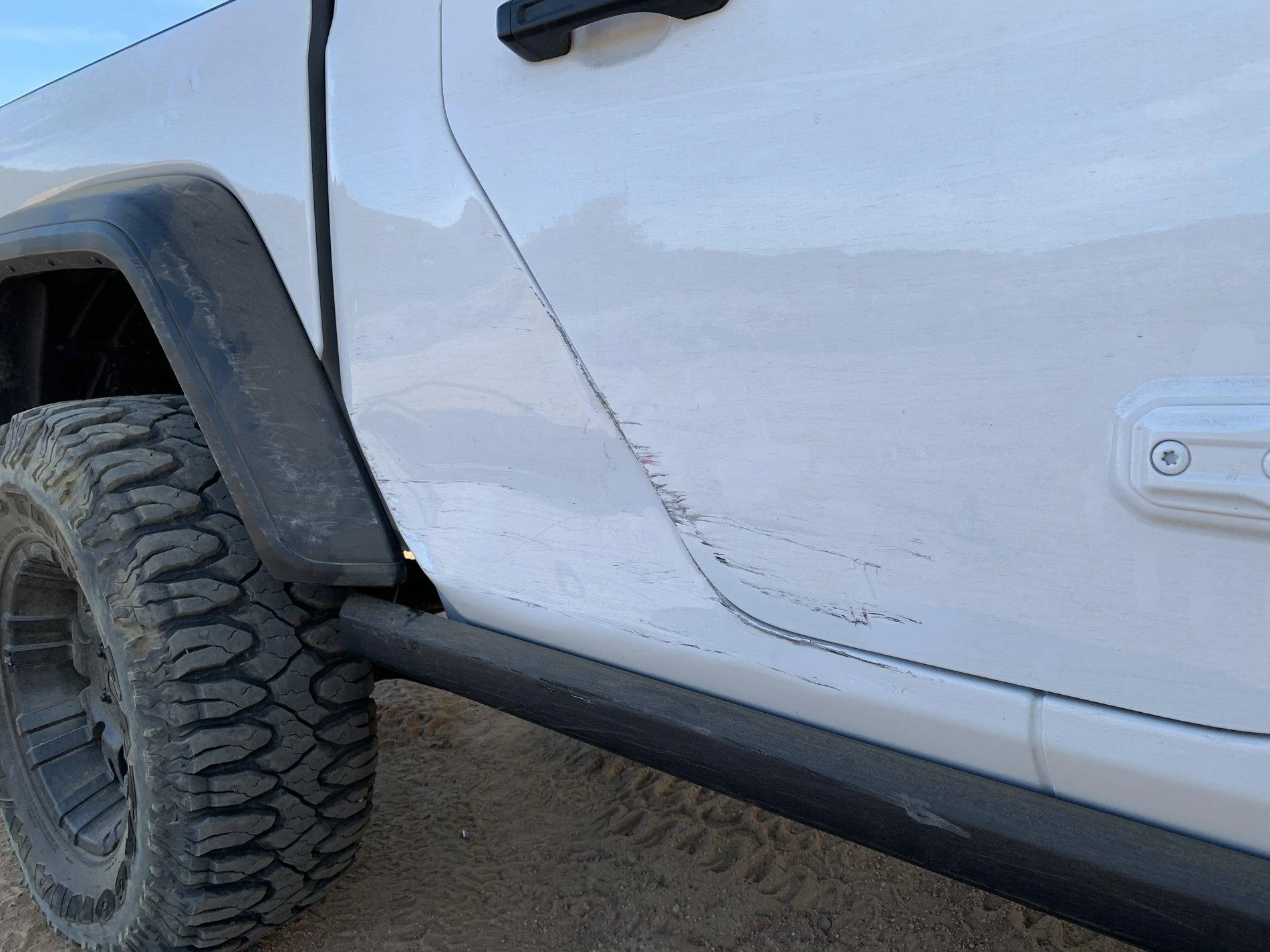Jeep Gladiator Gladiator Glamour Shots 6BD59964-18F6-4615-B880-FFA5E7FF132F