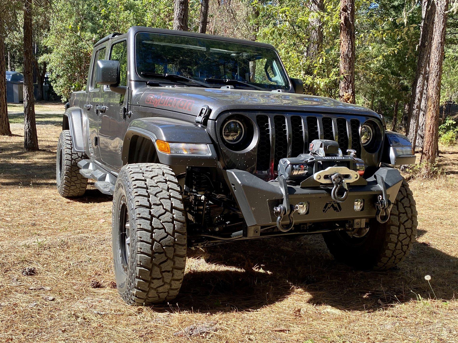 Jeep Gladiator Lets see those Sport S Gladiators with 35" tires and wheels !! C7B0502B-0924-4C67-9752-2B0926C92678
