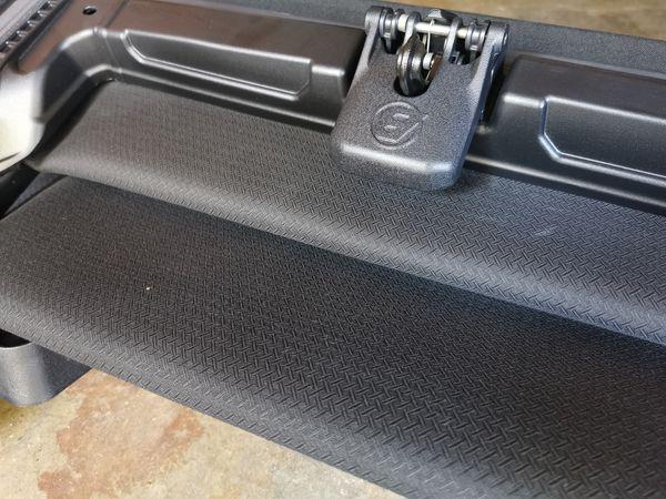 Jeep Gladiator Bestop Sunrider Very Good Condition  & Jeep Gladiator Pickup Truck  Soft Tri fold Tonneau Bed Cover 23