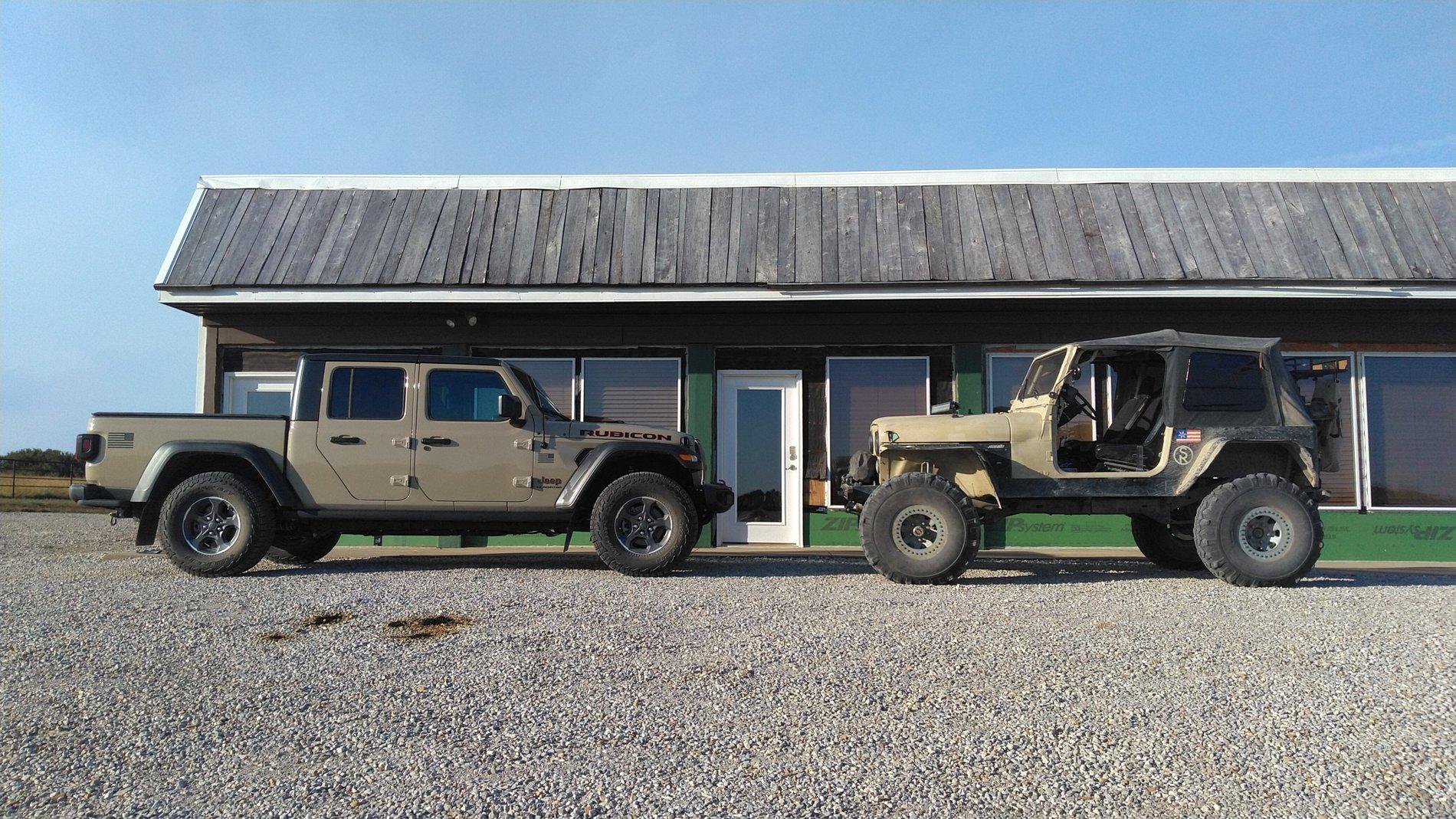 Jeep Gladiator GOBI Gladiator JT Club KIMG1070.JPG