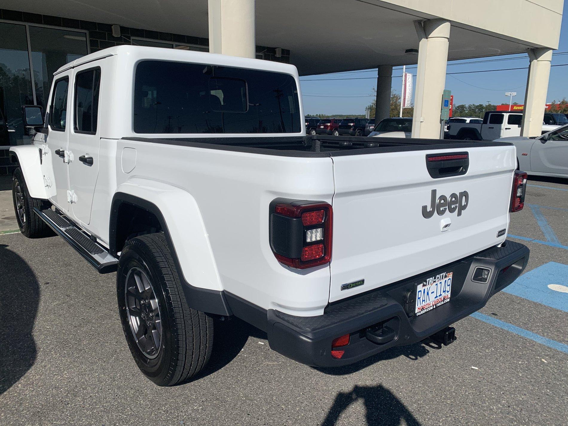 Jeep Gladiator First Drive Review of 2021 Jeep Gladiator Diesel by TruckTrend 83AC8BAD-FA98-4FBD-83D0-454587C6E618