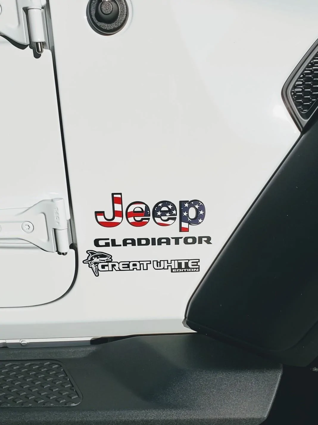 Jeep Gladiator BRIGHT WHITE Gladiator JT Club Screenshot_20201008-195416_Photos