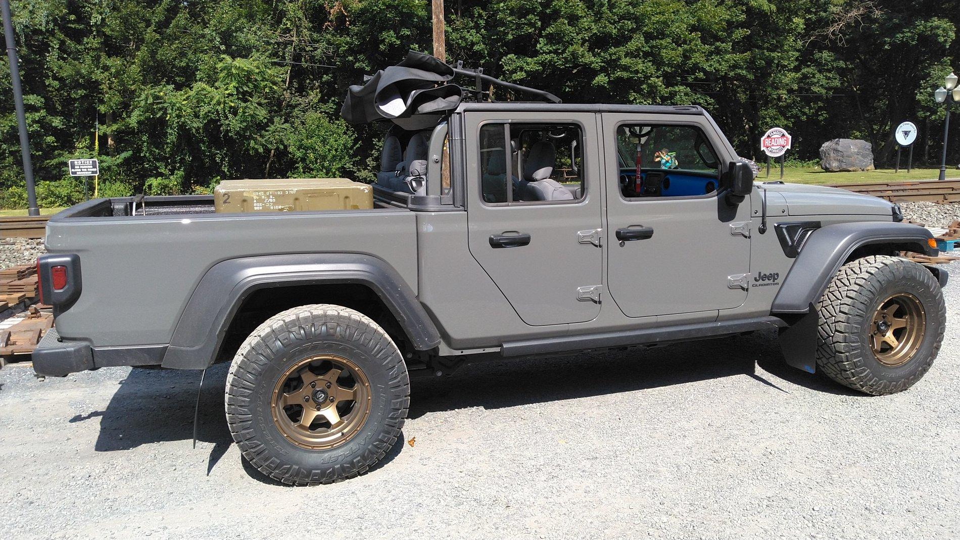 Jeep Gladiator STING GRAY Gladiator JT Club KIMG1748.JPG