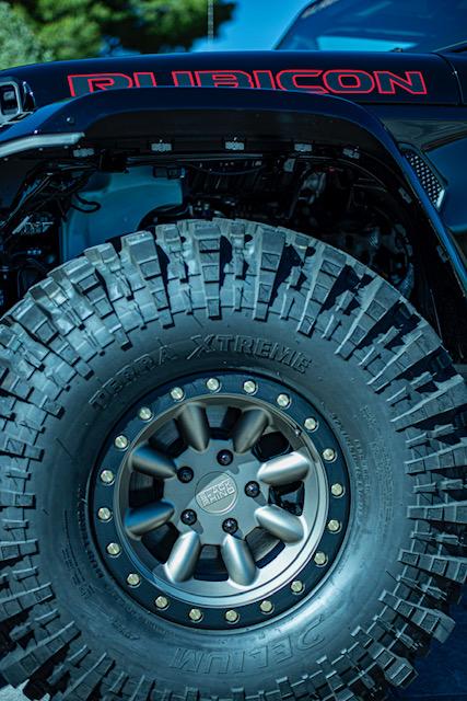 Jeep Gladiator Black Rhino Hachi and Terra Xtremes (set of 5) _DSC0168.JPG