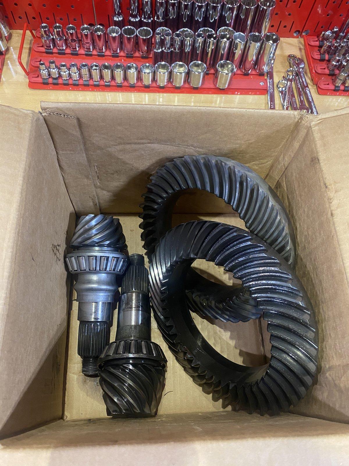 Jeep Gladiator Anybody want some free JT Rubicon 4.10 gears? D406C8A8-3EBF-41DD-BC96-23E146AED16E