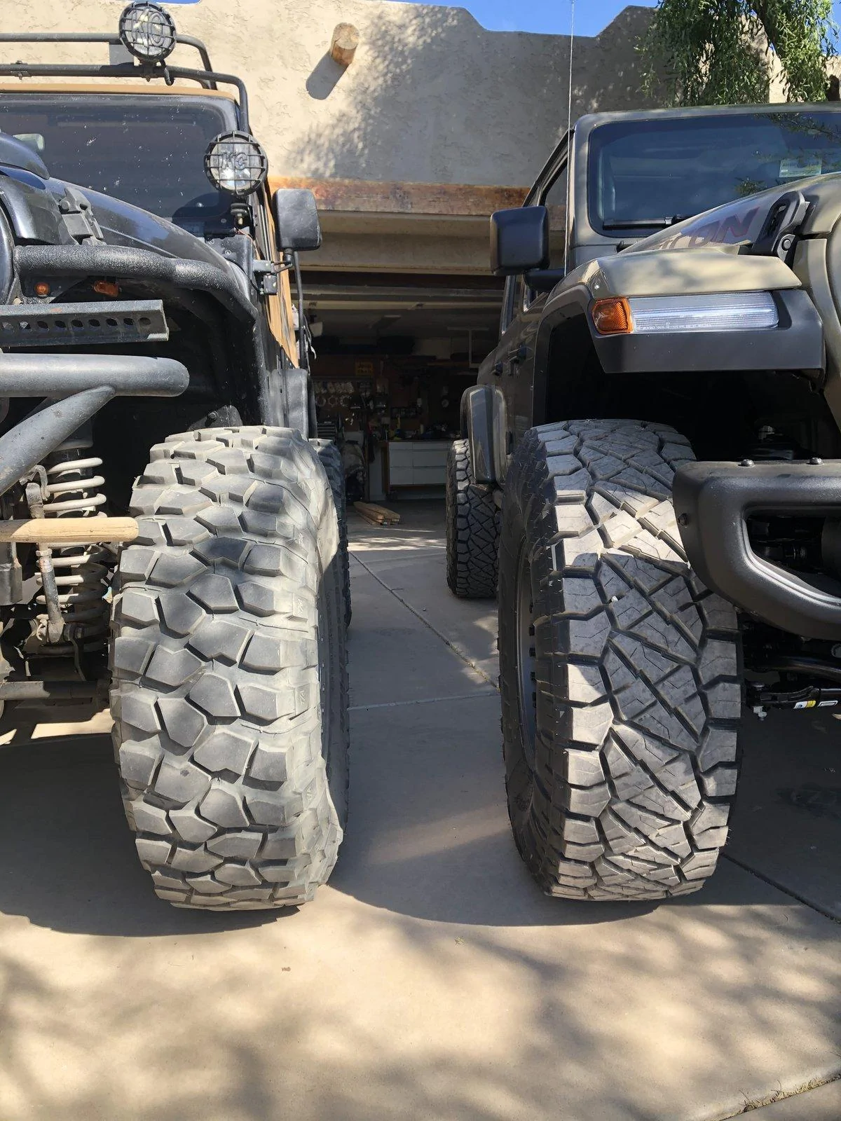 Jeep Gladiator Erection Comparison 0823AD56-A00F-44C0-95D0-C02A783FD5F2
