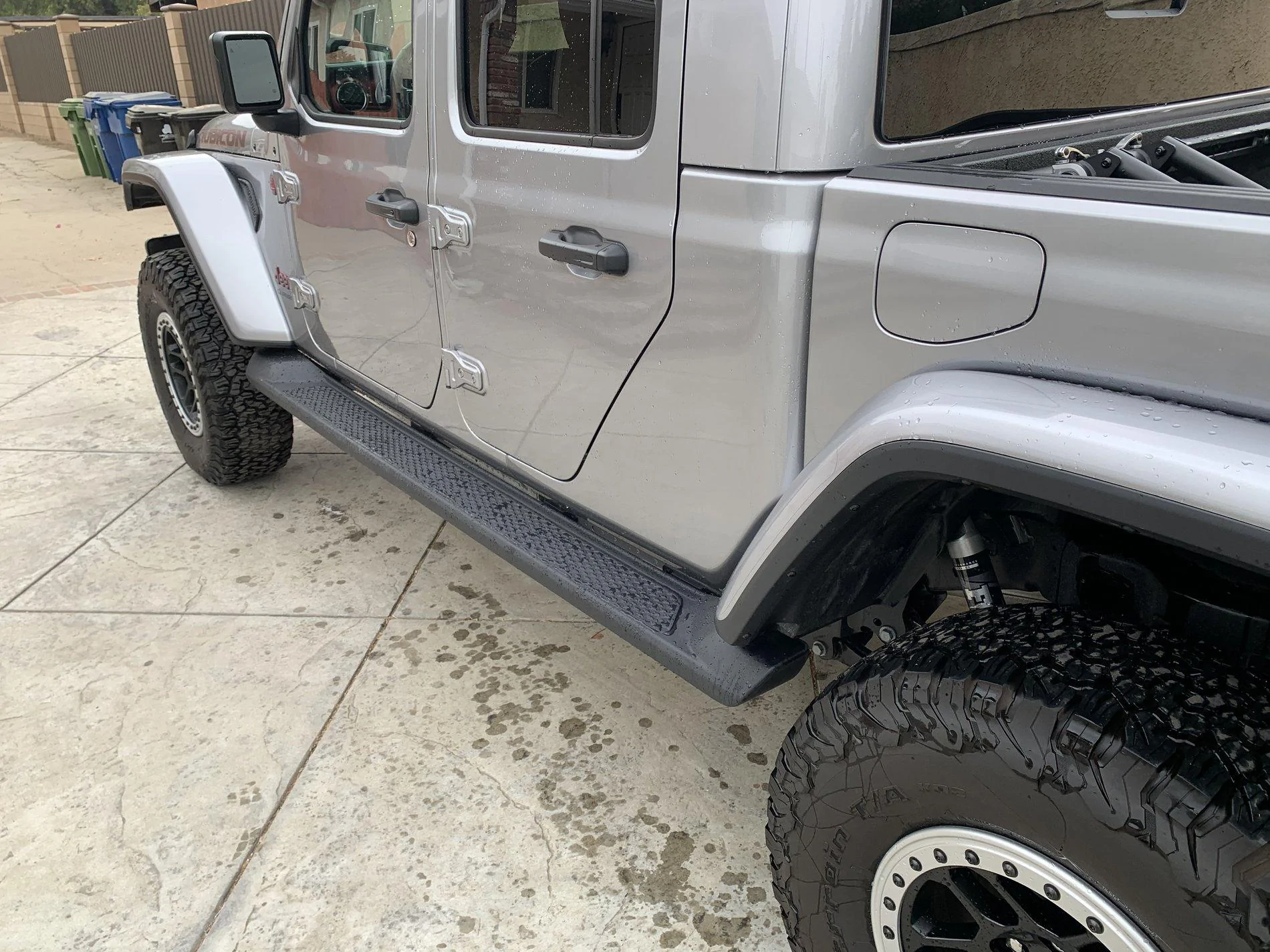 Jeep Gladiator Overland Side Steps EBE6DBCD-25A8-416D-BAC0-CFDC5341A0E5