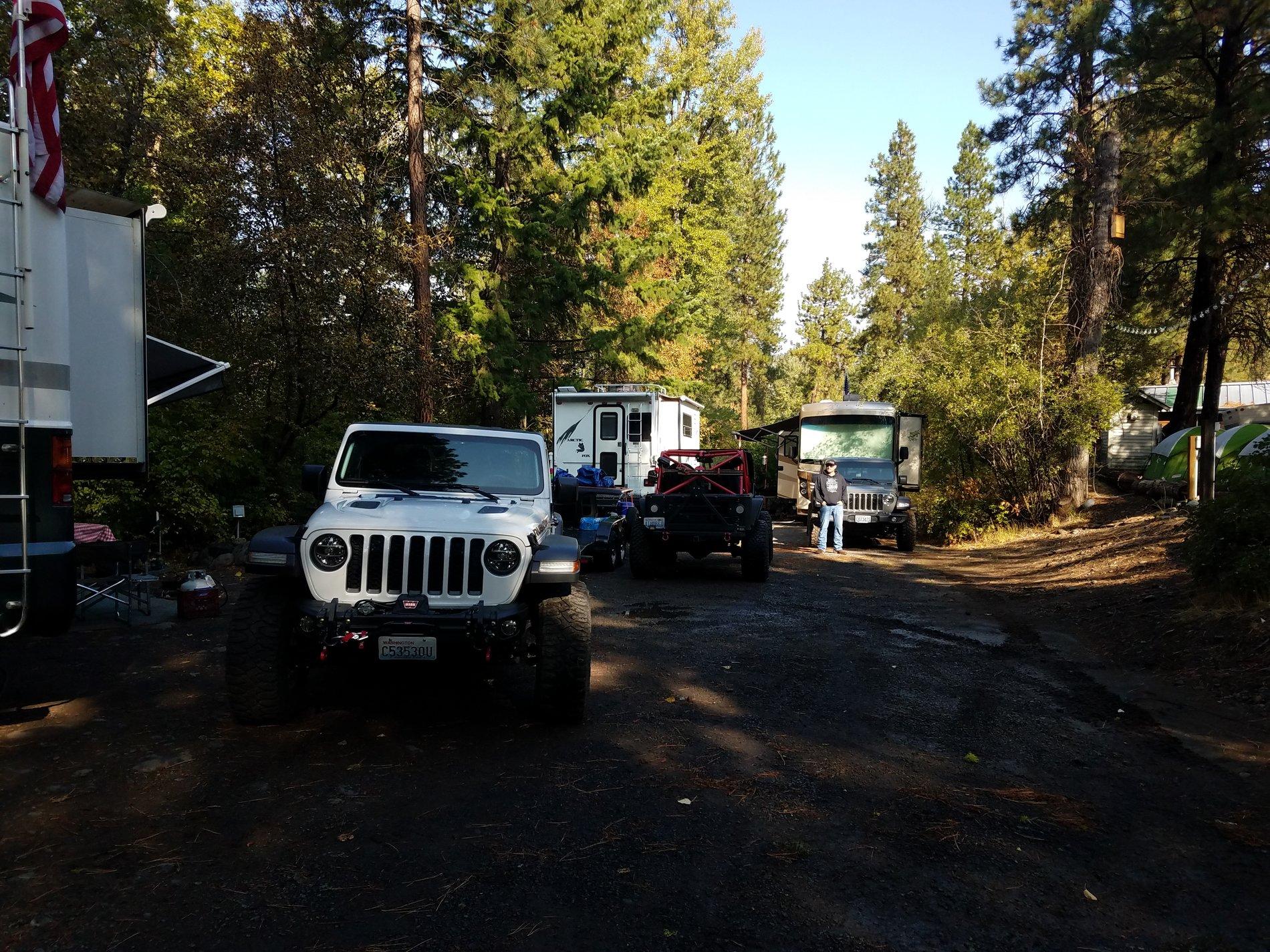 Jeep Gladiator Camping with your Gladiator 20200919_100125