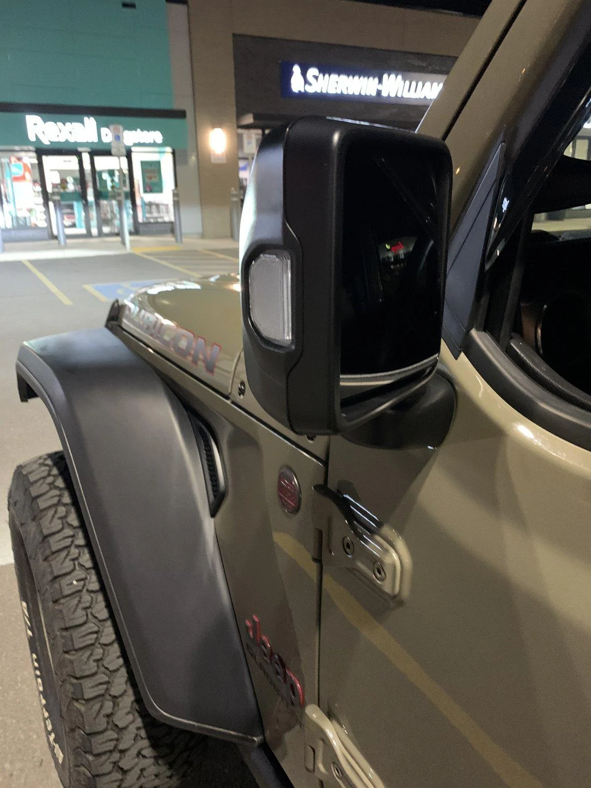 Jeep Gladiator Export Tail lights on NA Spec Gladiator BFA5667A-BD5C-40BF-8456-AFF1B0B3FD7E