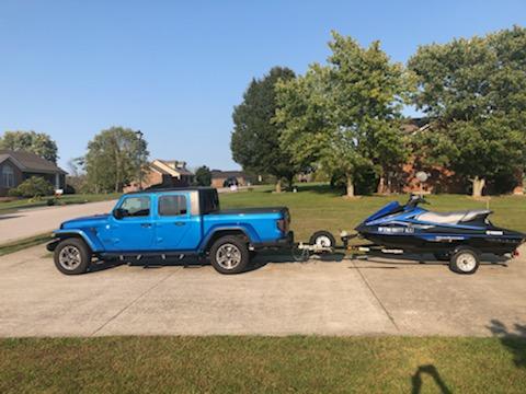 Jeep Gladiator Tow 21' bowrider with Overland? Or stick with Max Tow? 54ADA79F-C182-44C1-BE43-A8E42D2A0CE1