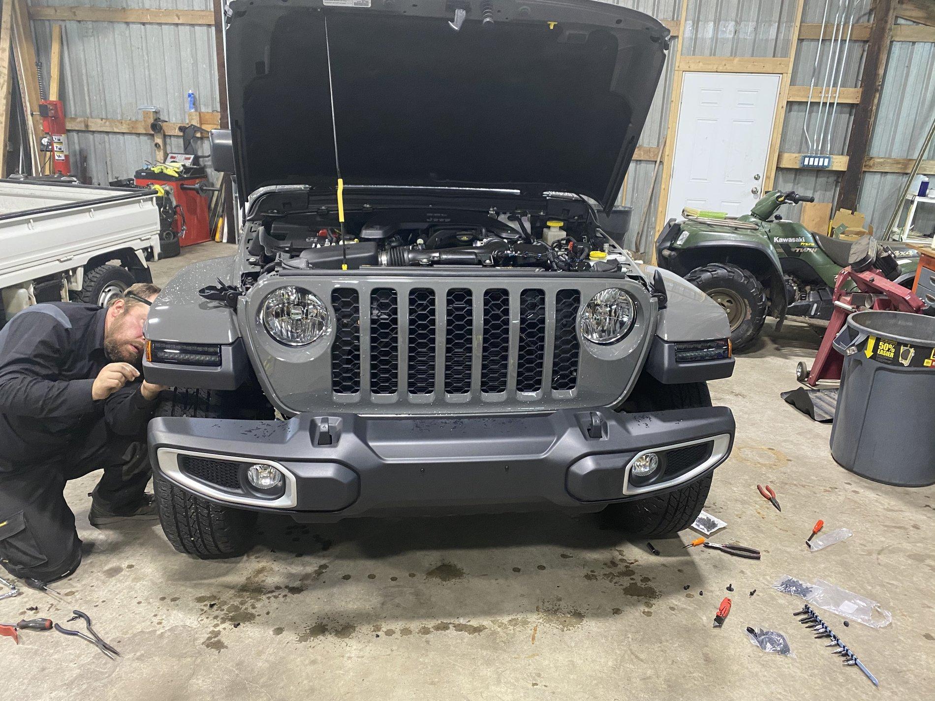 Jeep Gladiator Max Tow Turn Signal and DRL upgrade D92F8217-C57A-4ACB-95A6-342C265CFC8C