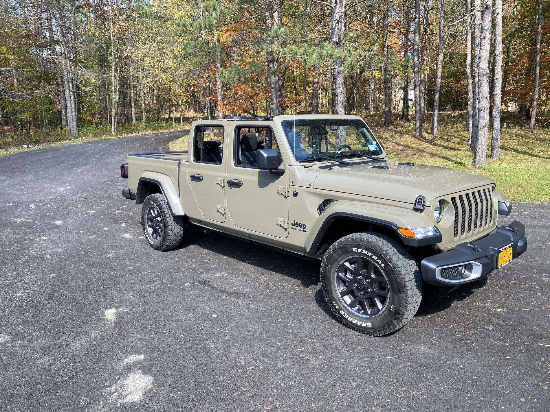 Jeep Gladiator Overland Wheel/Tire upgrade combo suggestions 44F15343-5476-4FFB-9778-E5E05CF40E1C