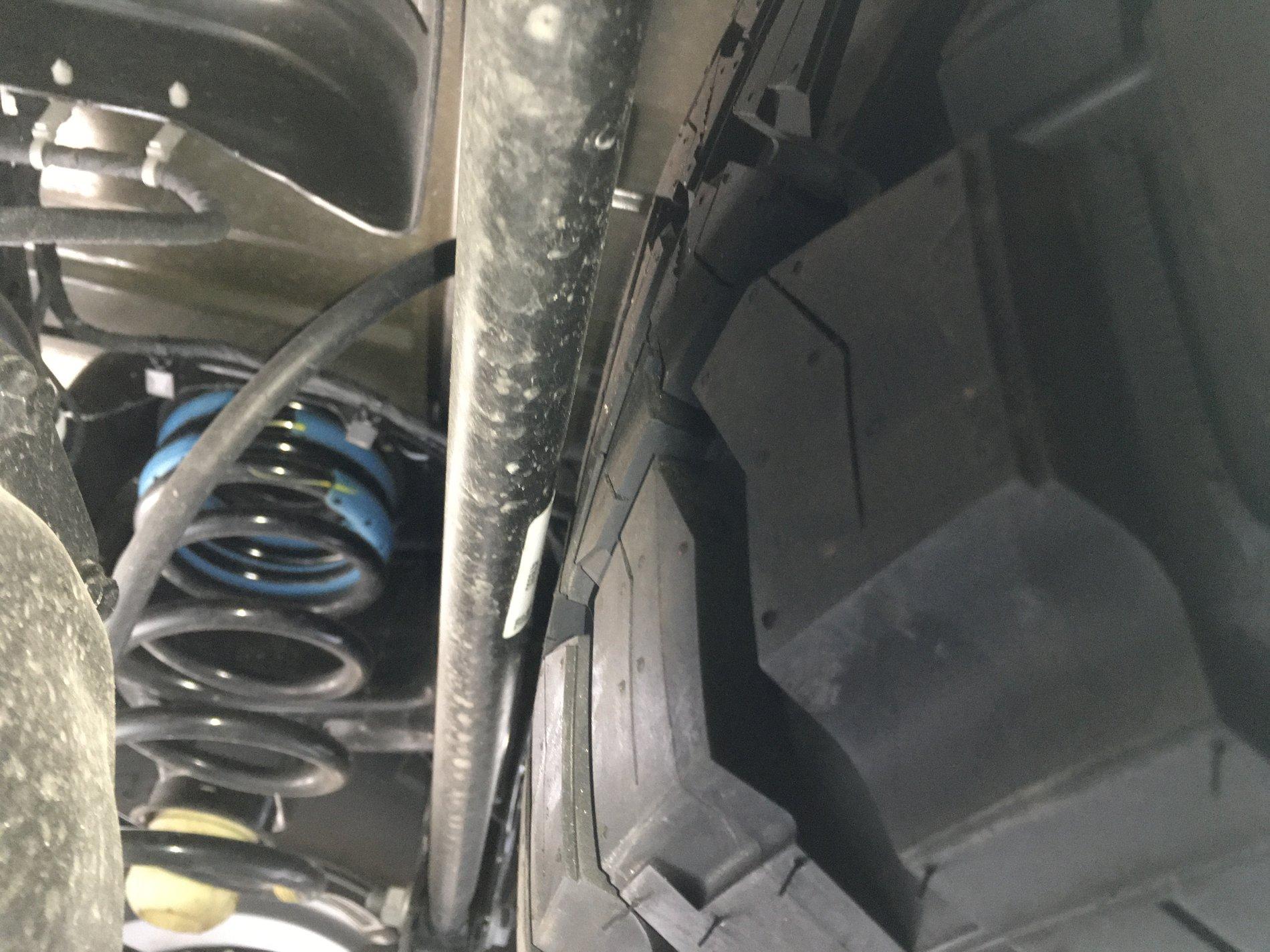 Jeep Gladiator Made my Nitto 37/13.50-20 spare fit. C119BF60-4C12-4D28-AED8-8168DD71D371
