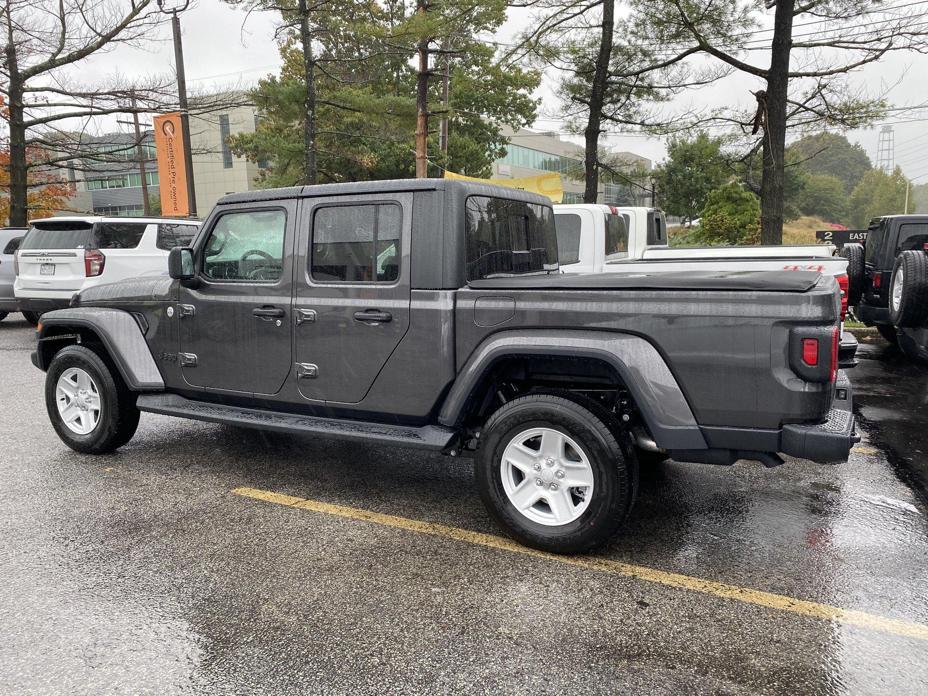 Jeep Gladiator Purchasing a 2021 JT tonight EDA3B7CB-3F41-454F-AEE0-F137018406CF