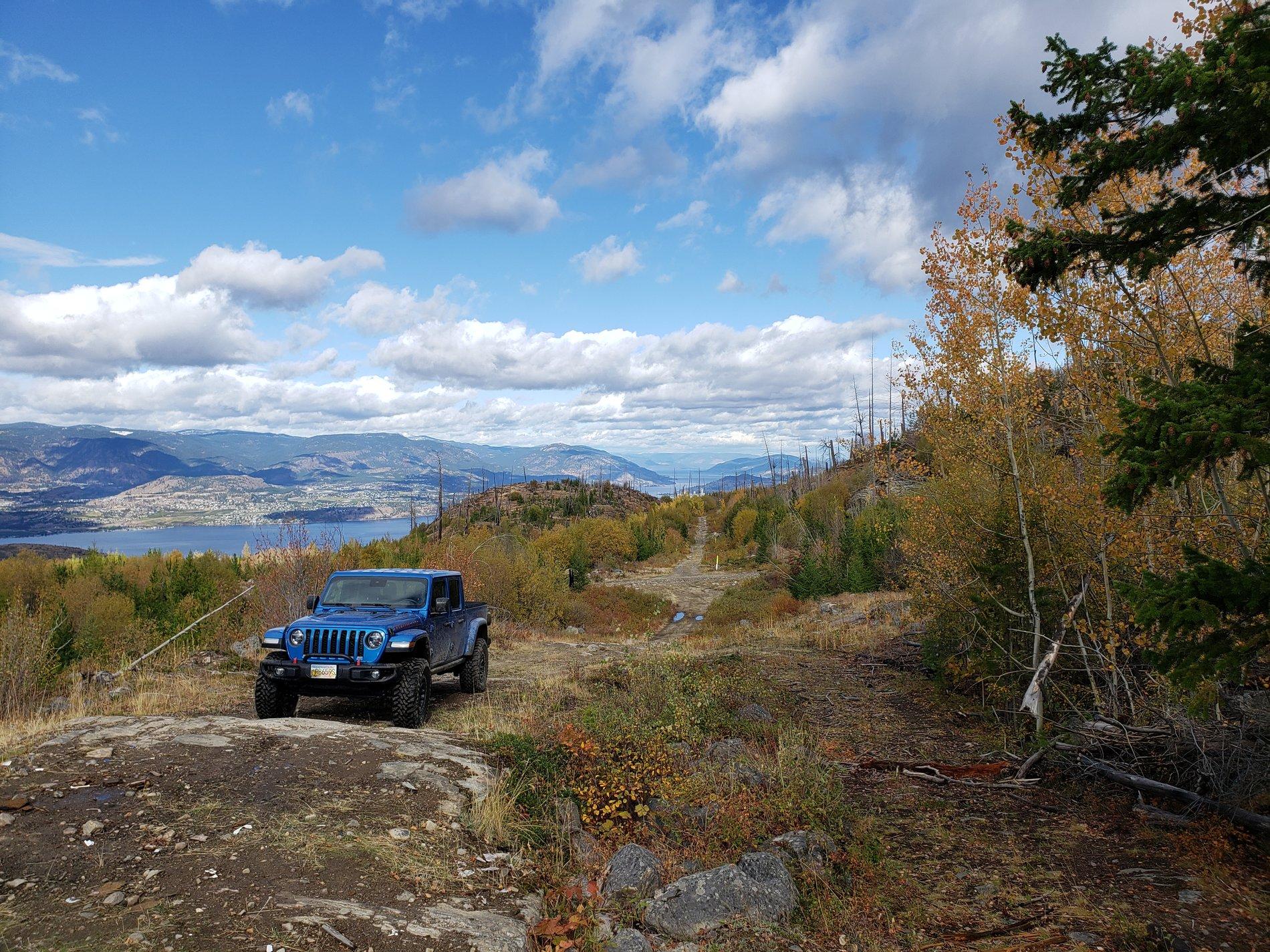 Jeep Gladiator HYDRO BLUE PEARL Gladiator JT Club 20201012_121854