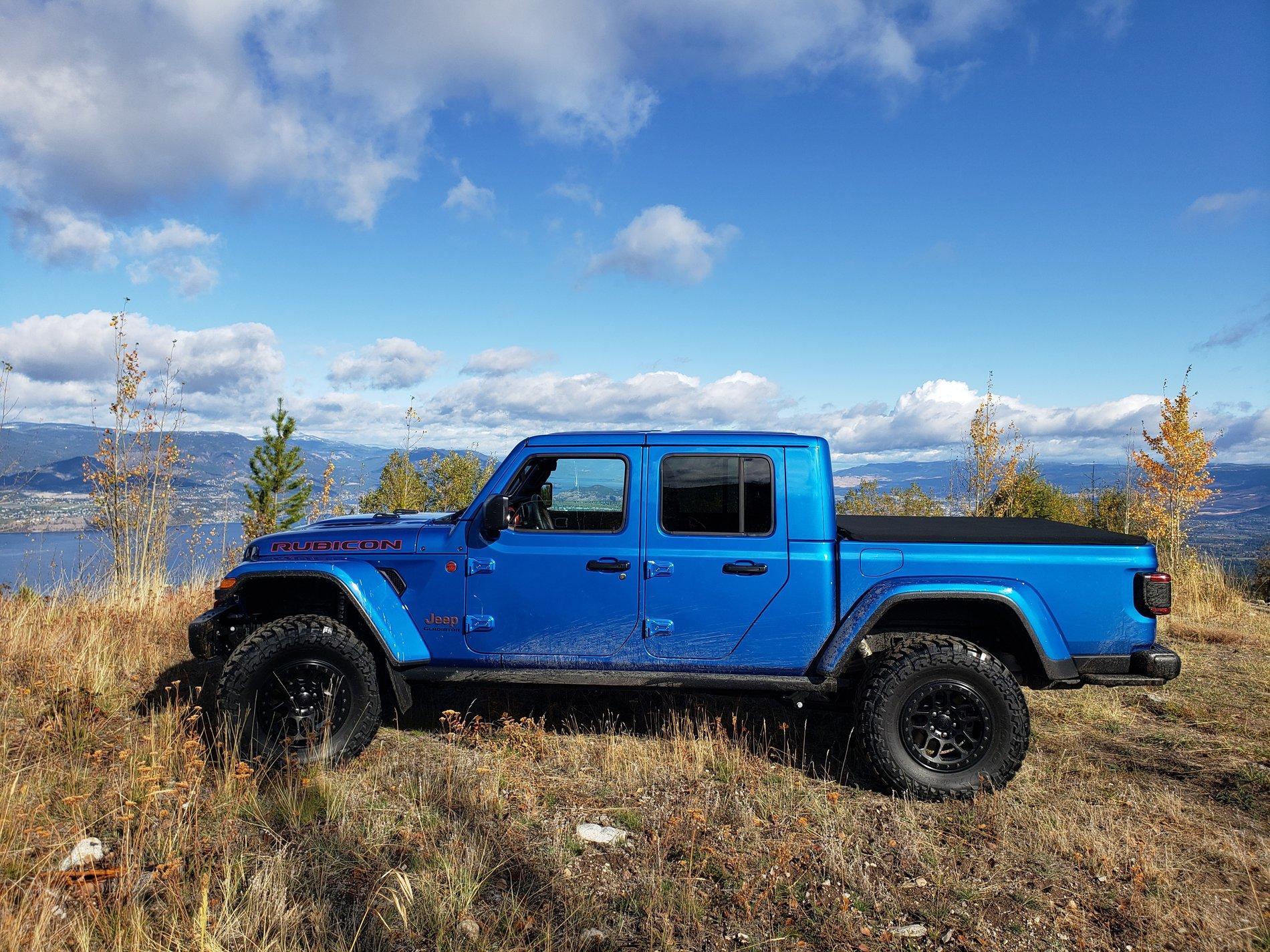 Jeep Gladiator HYDRO BLUE PEARL Gladiator JT Club 20201012_105011