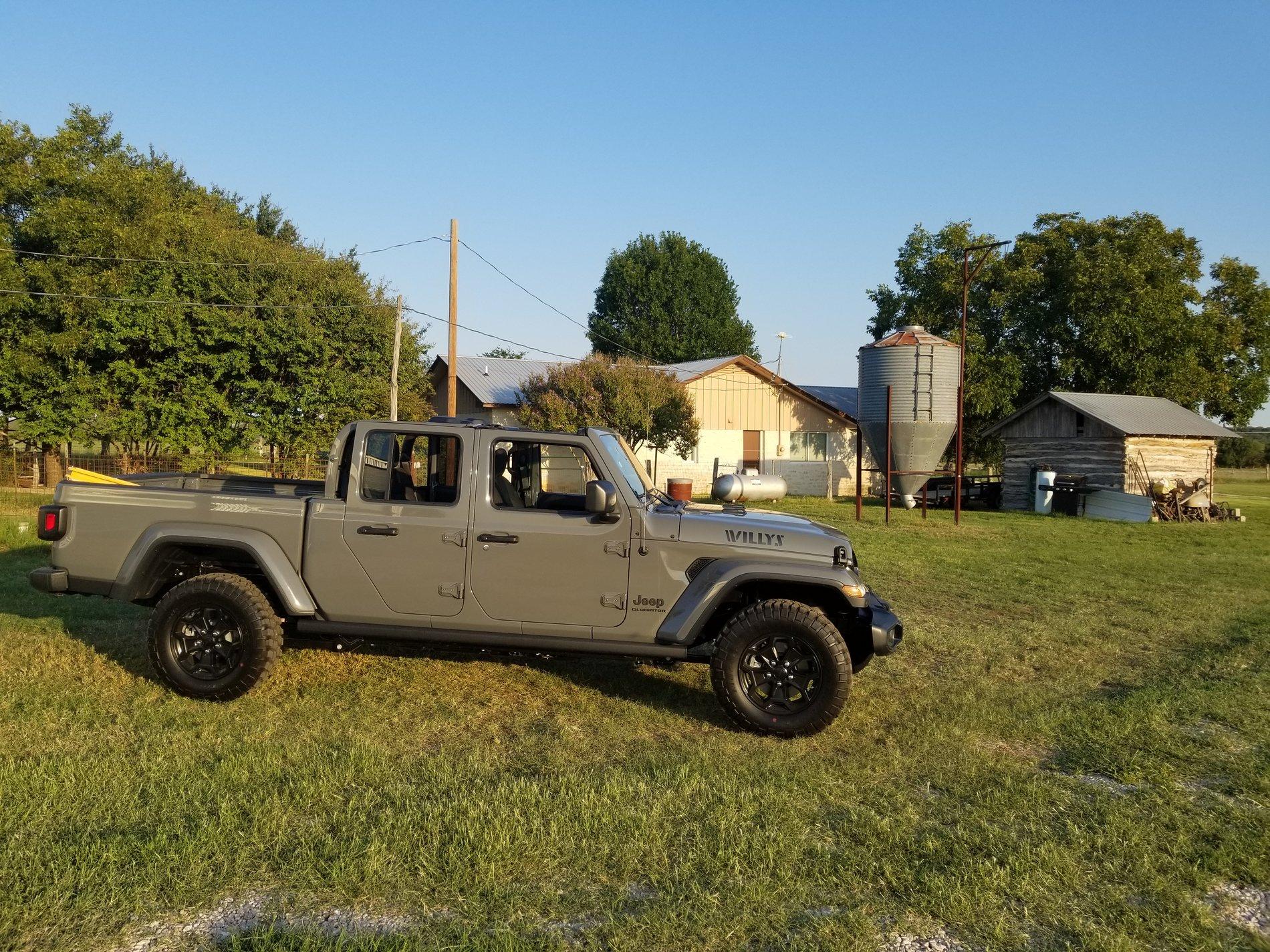 Jeep Gladiator STING GRAY Gladiator JT Club 20201003_182415