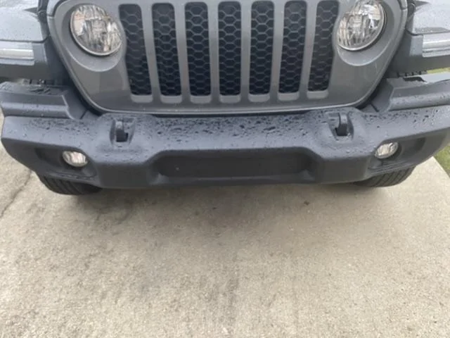 Jeep Gladiator Max Tow Takeoffs - Bumper, Lights, Floor Mats, Sting Grey Hood 9210FA35-5426-422A-84D5-EC086B2204AB