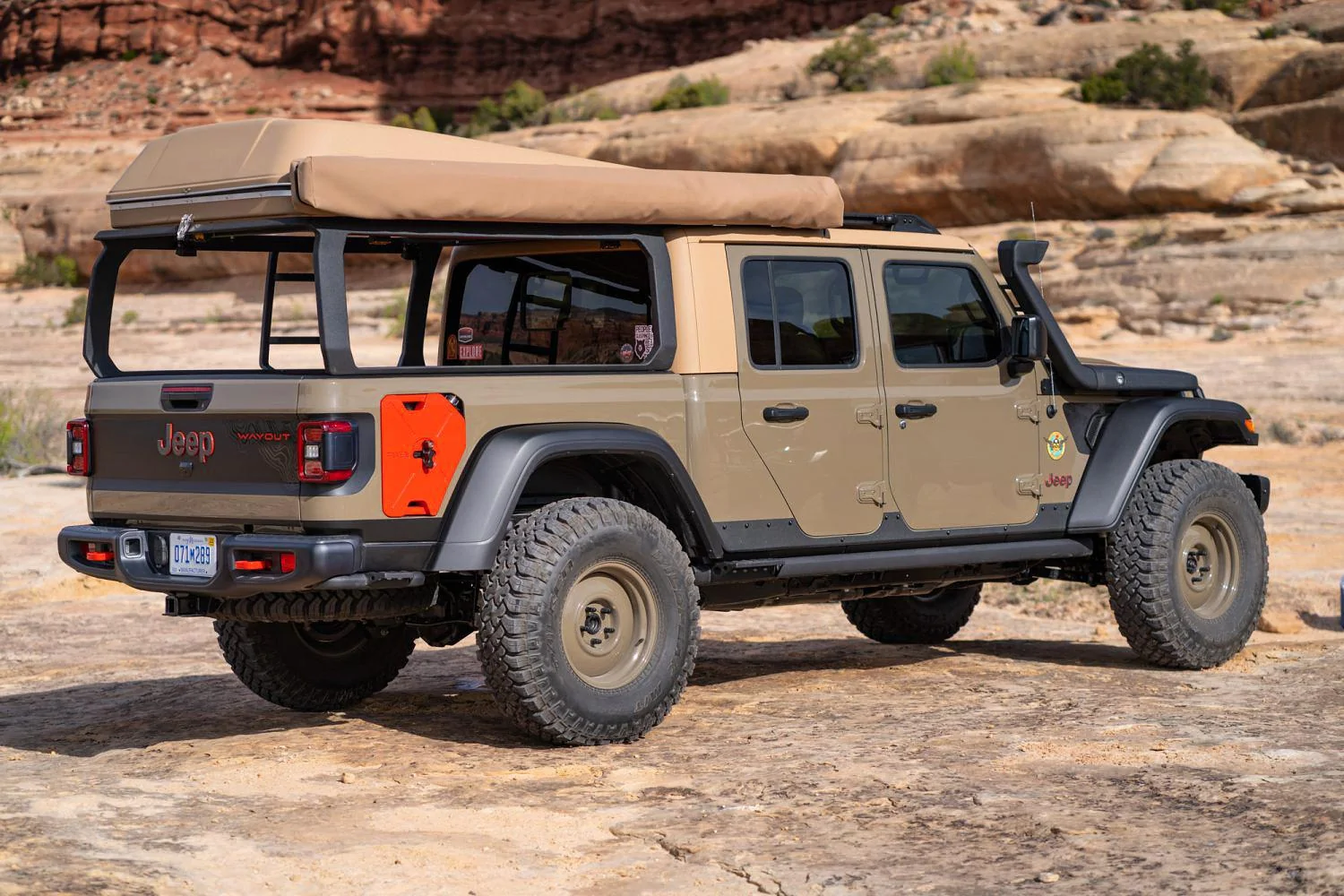 Jeep Gladiator Has anyone painted their hardtop an off colour ? 254E259E-93DF-4331-AE22-21E5614B184F